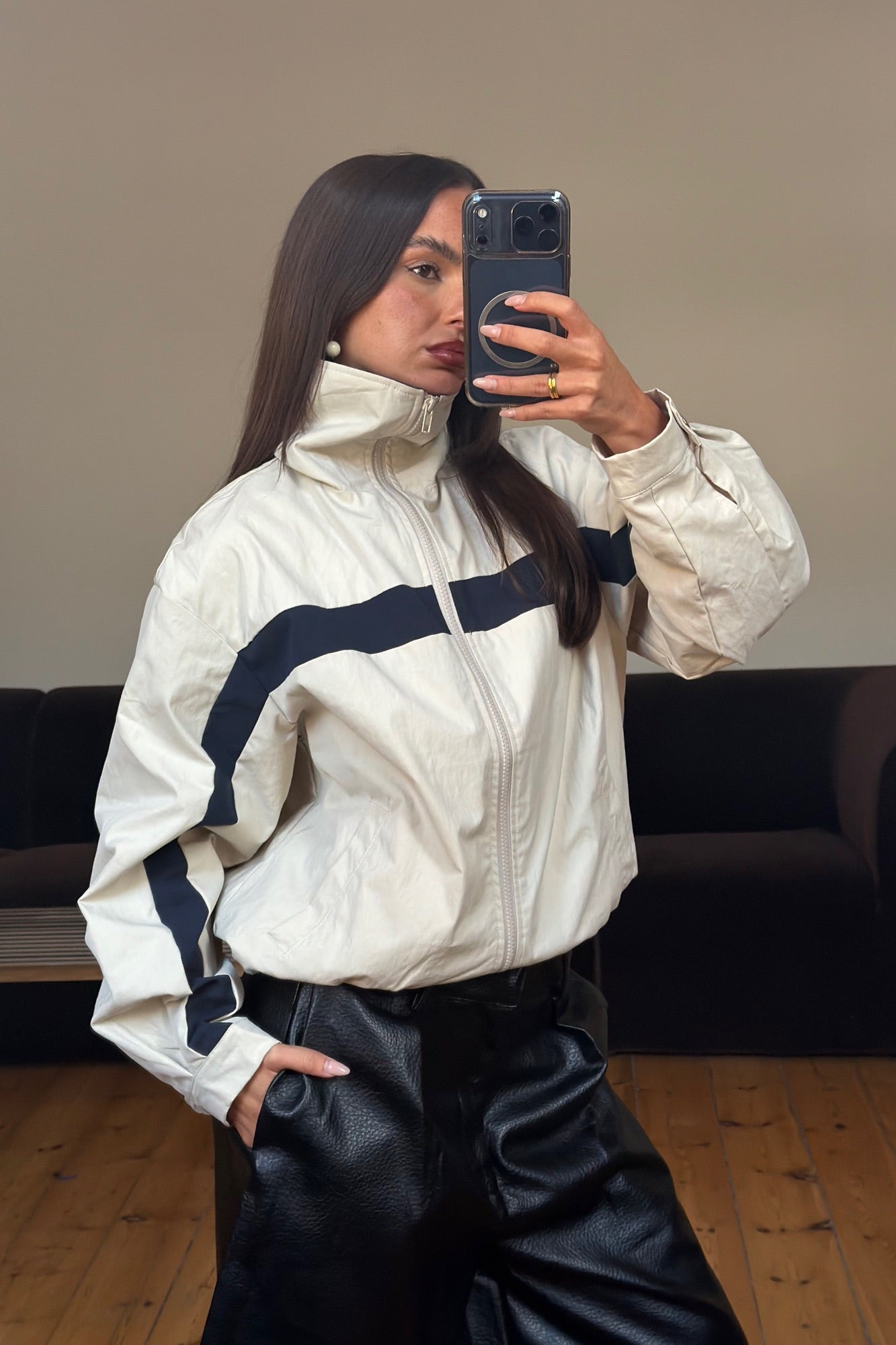 Evie Windbreaker Beige