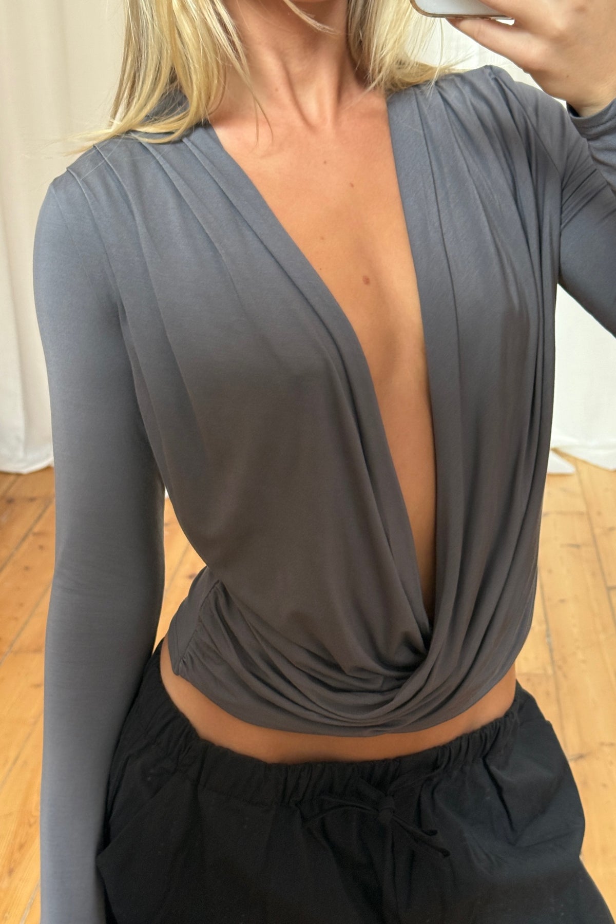Alara Long Sleeve Dark Grey