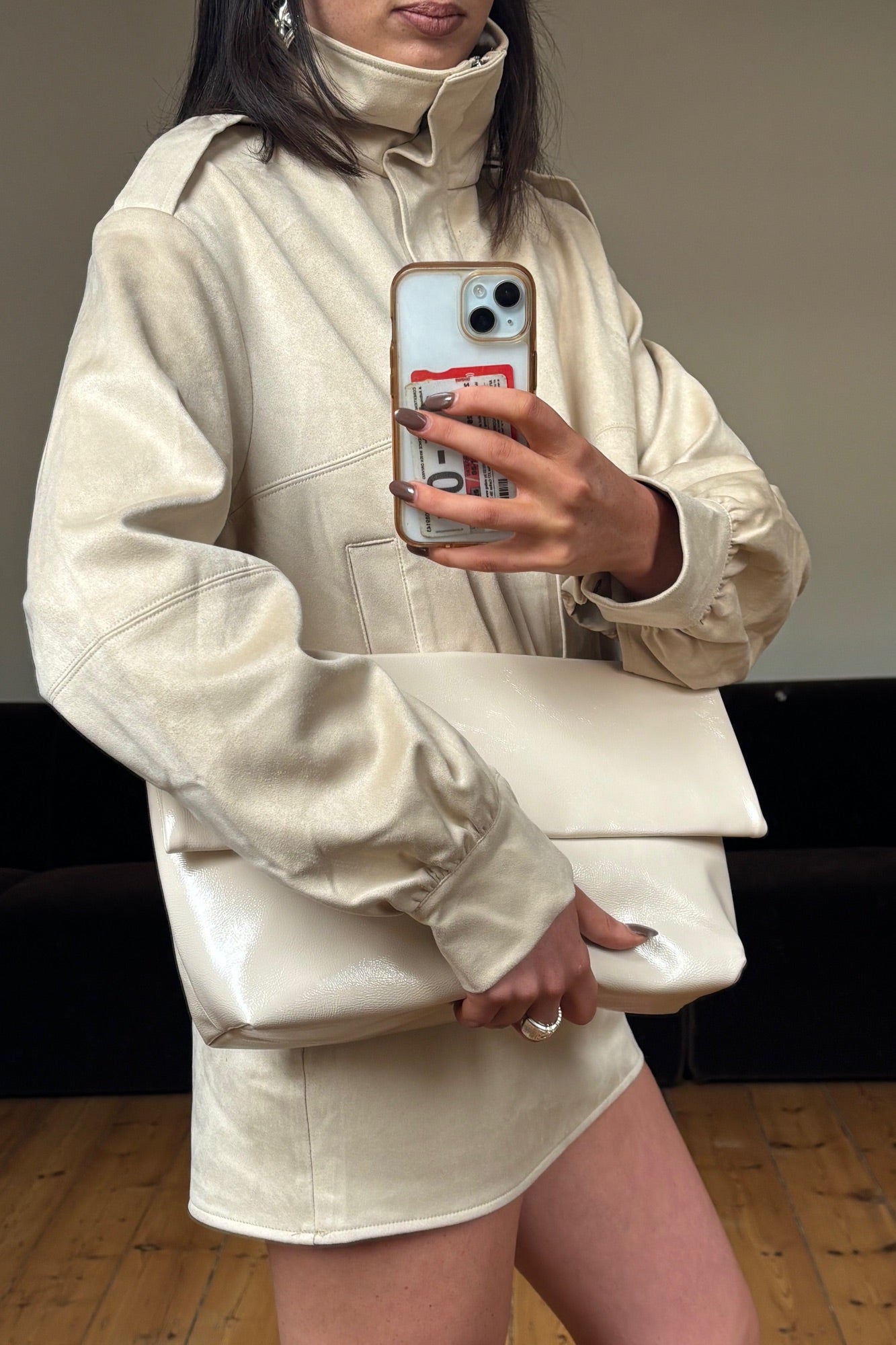 Rylee Clutch Bag Chalk Crinkle Patent