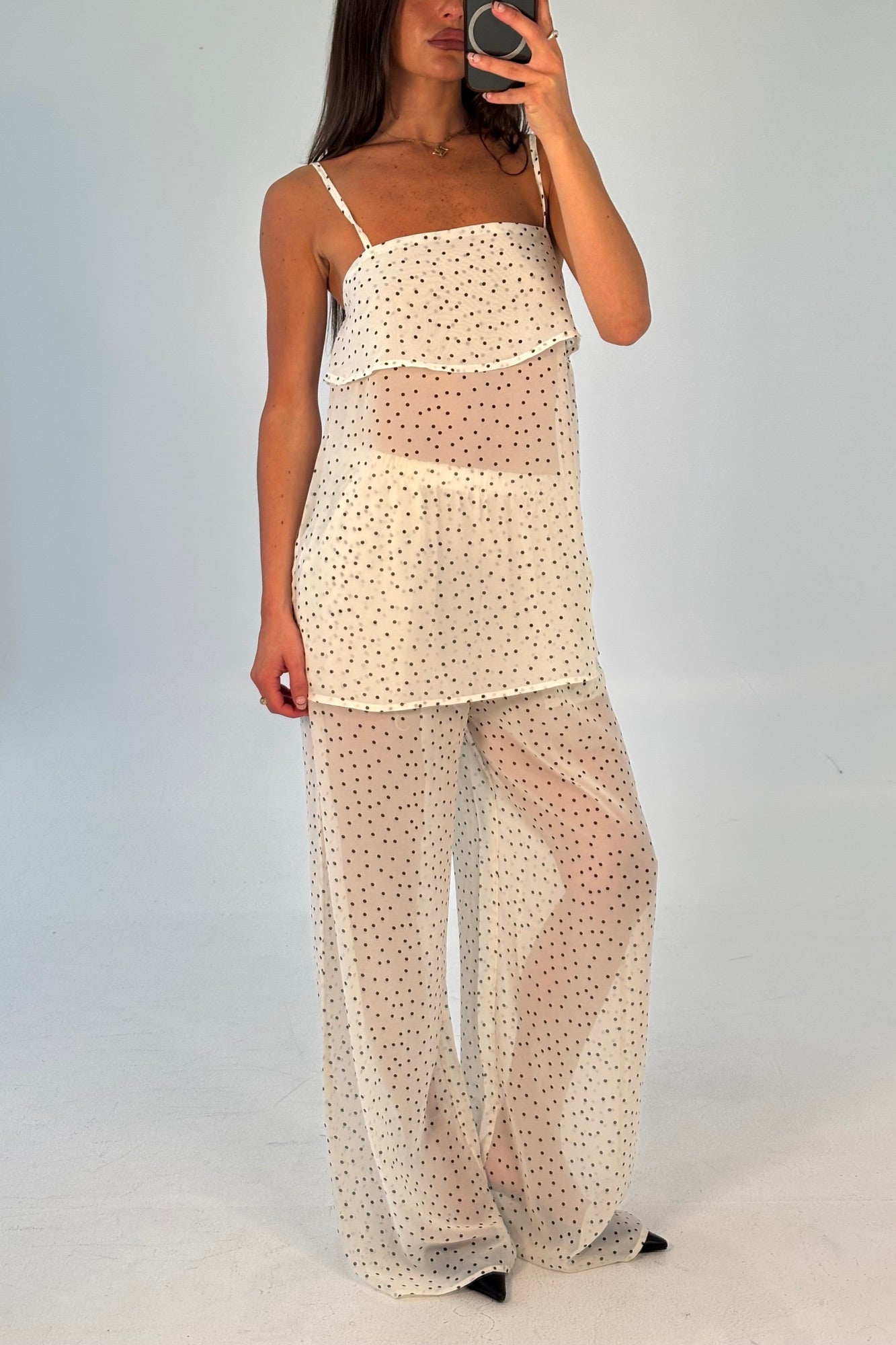 Oaklynn Sheer Set Cream