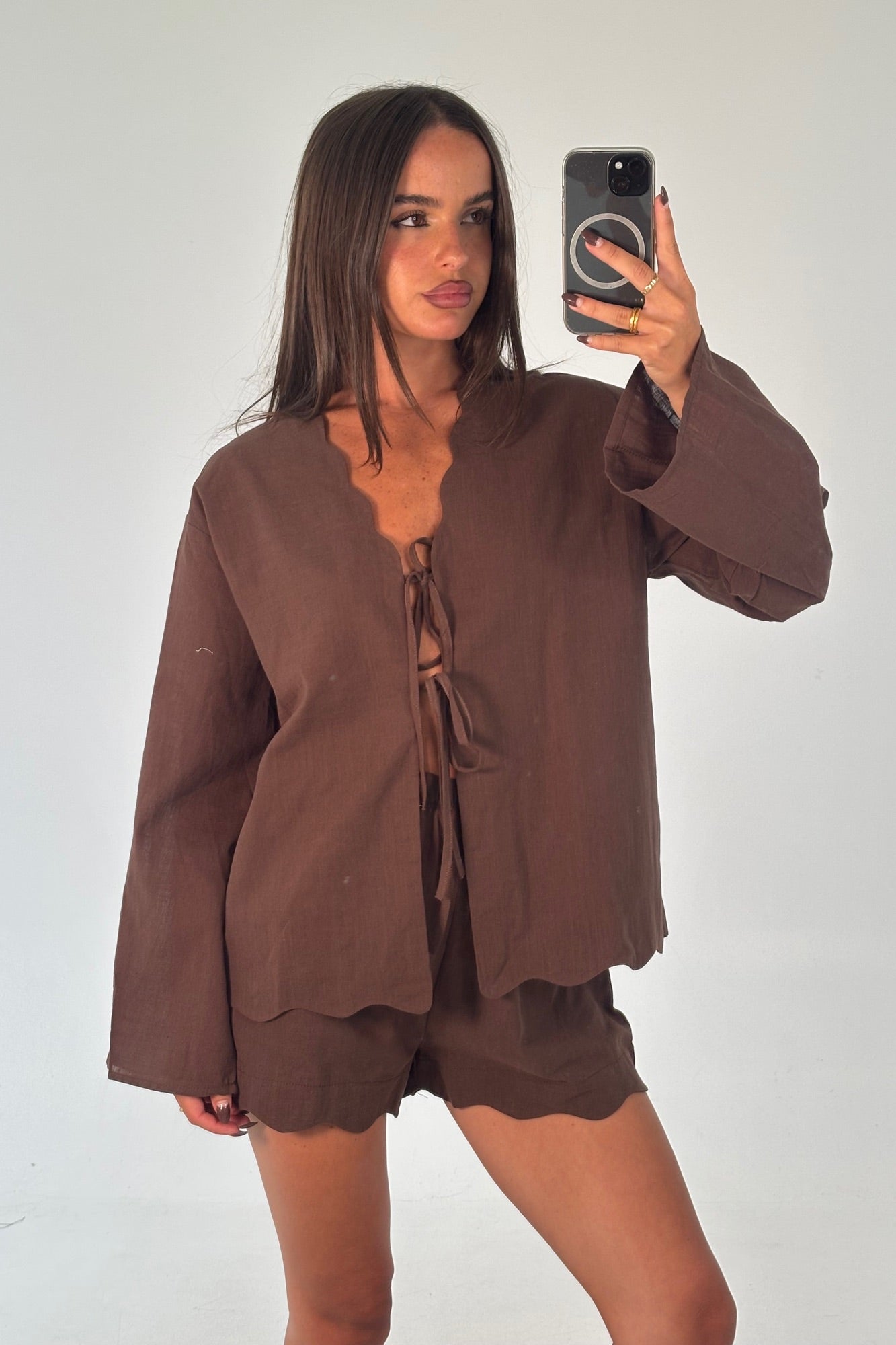 Tianna Scallop Set Chocolate