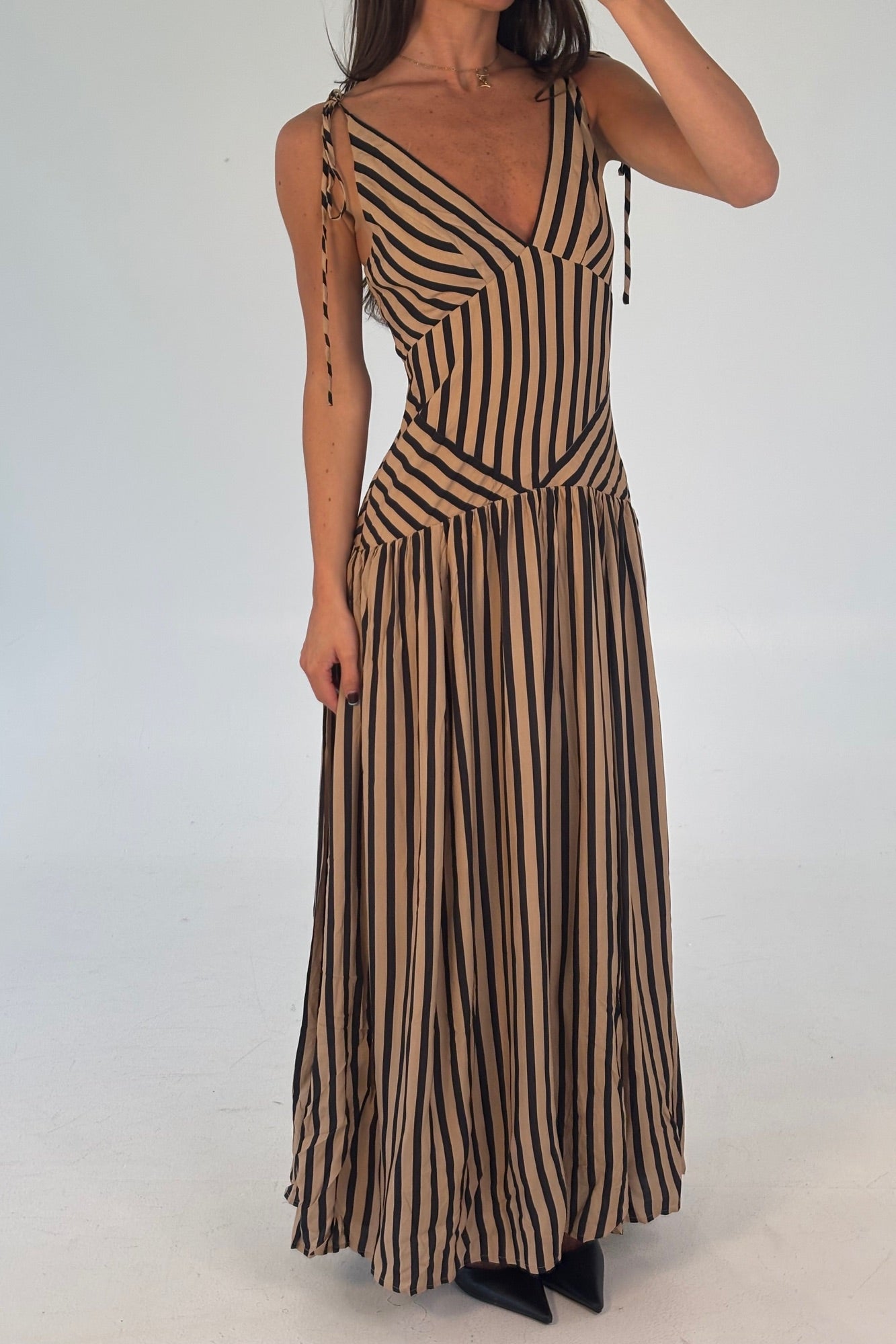 Hadley Maxi Dress Mocha