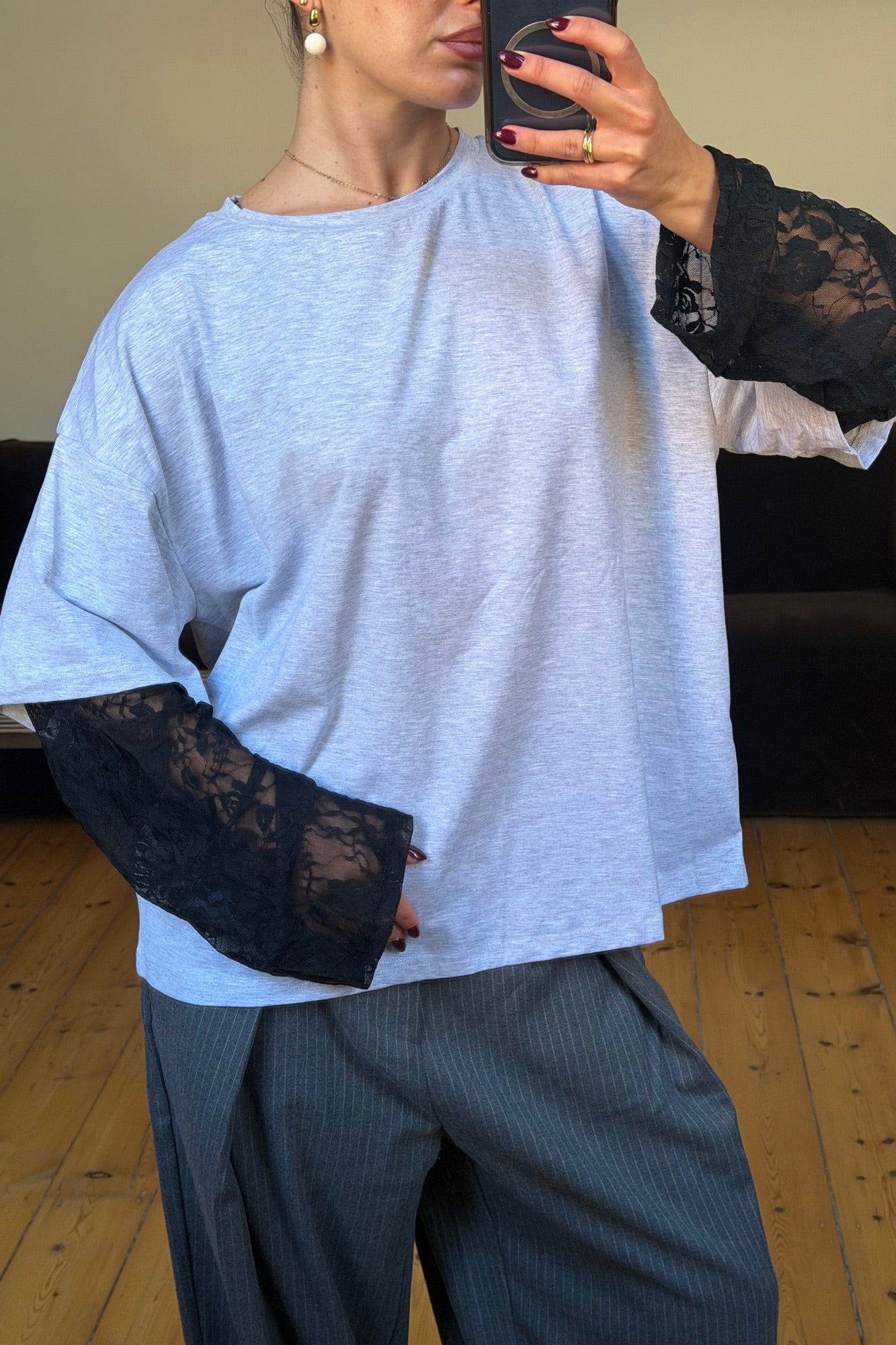 Francesca Lace Tee Light Grey