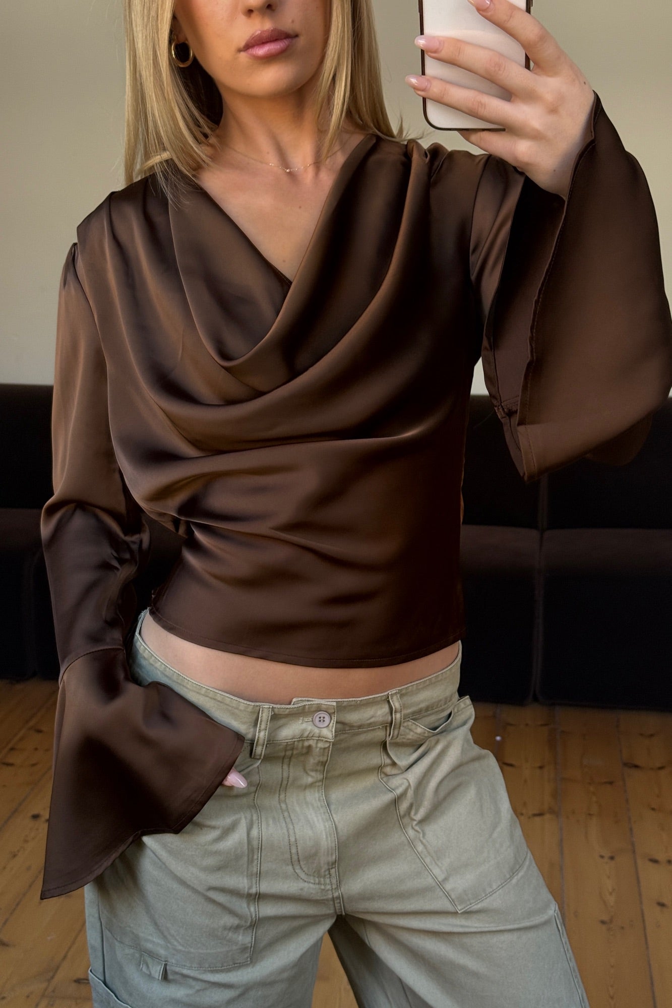 Arna Long Sleeve Chocolate