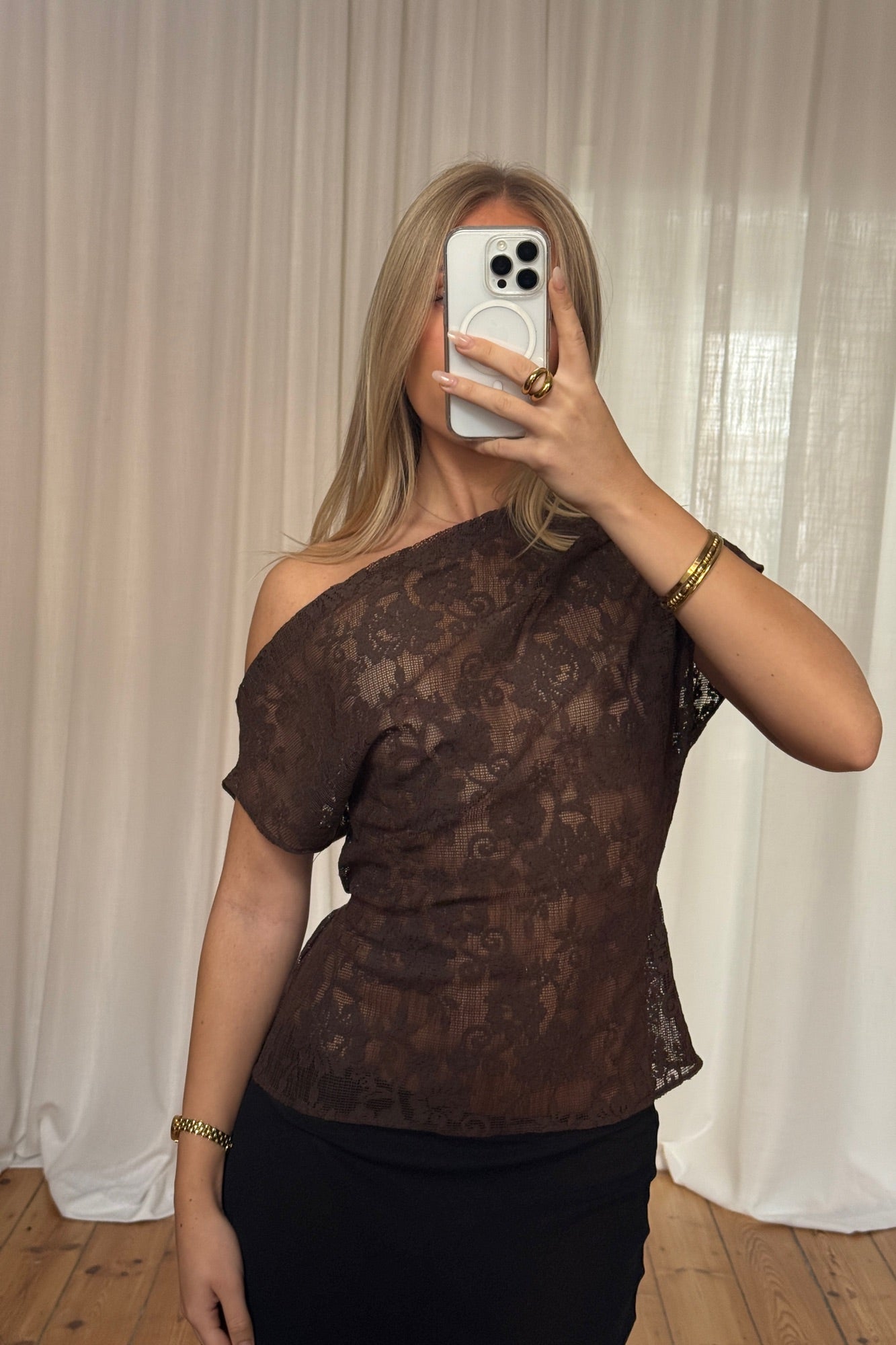 Lori Lace Top Chocolate