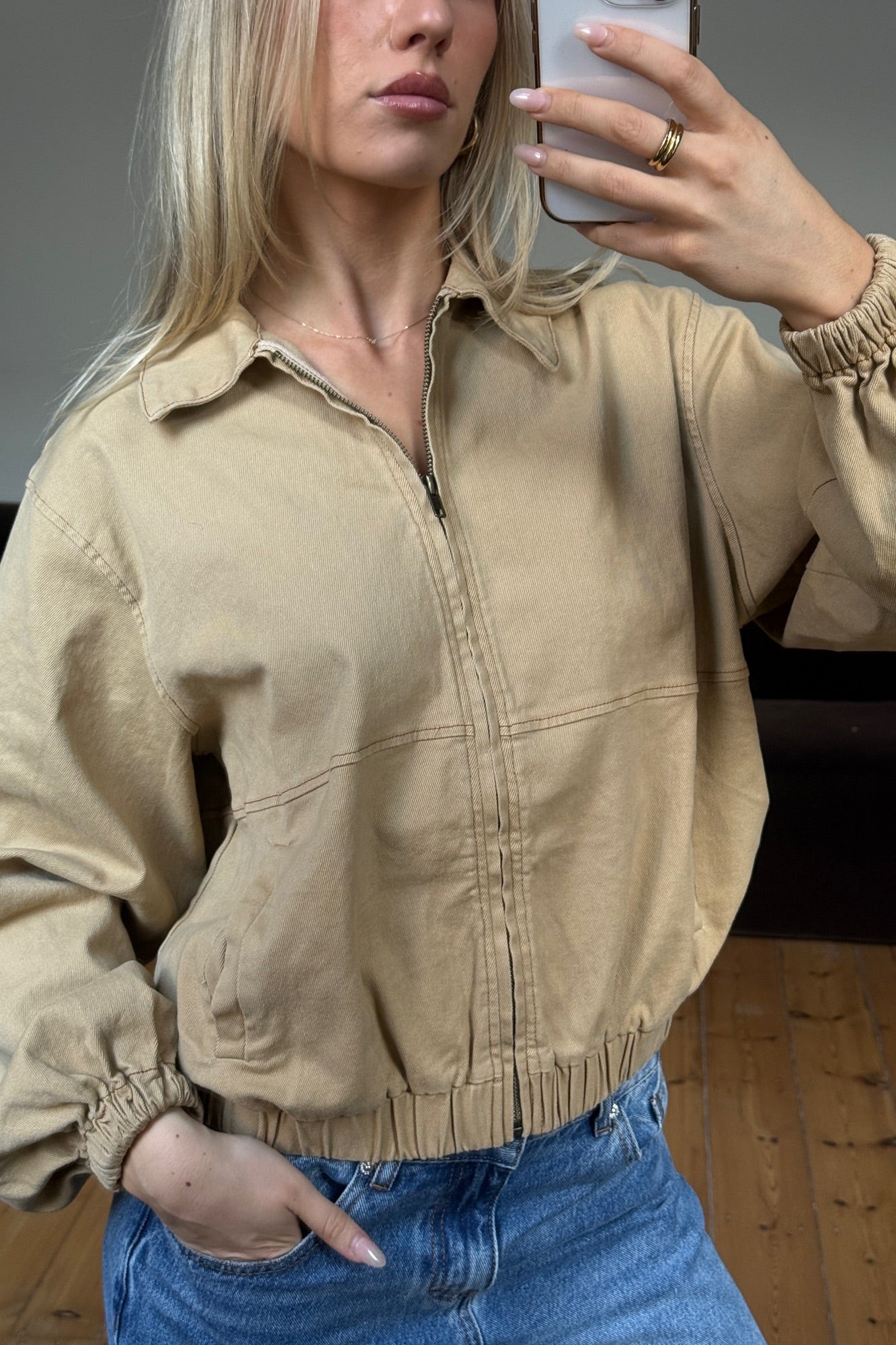 Lexy Bomber Camel