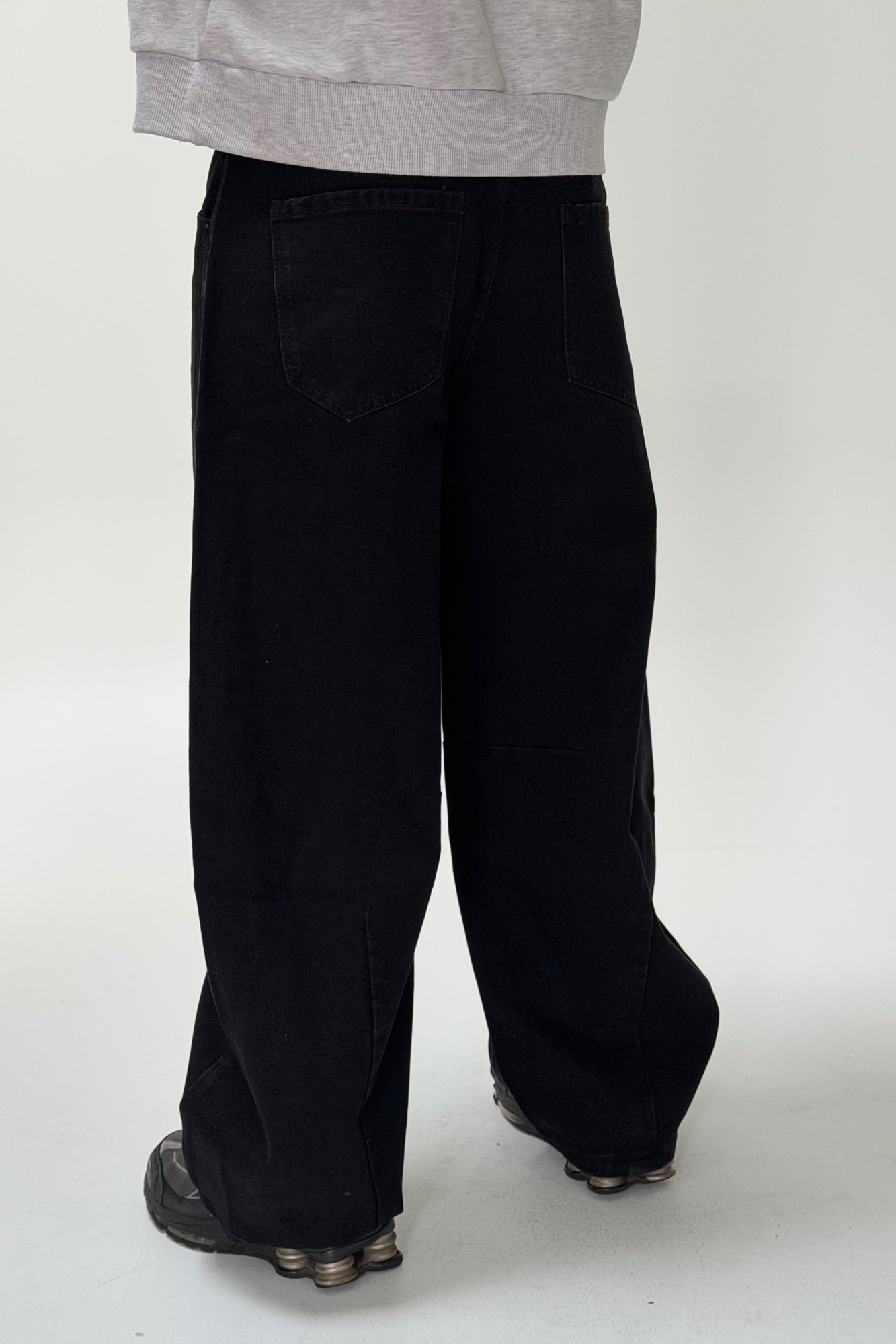 Silv Baggy Drawstring Denim Black