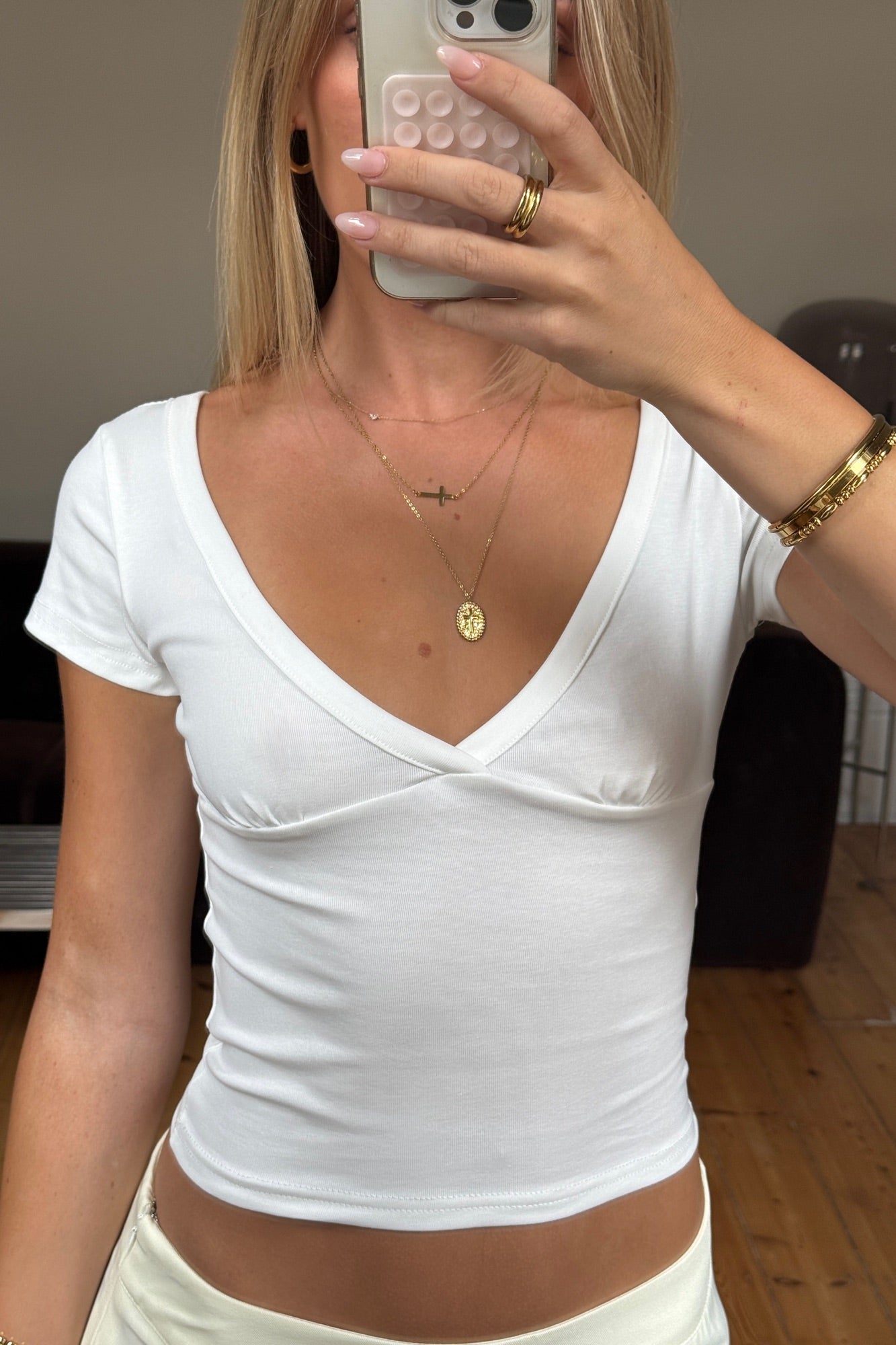 Amora Basic Crop White