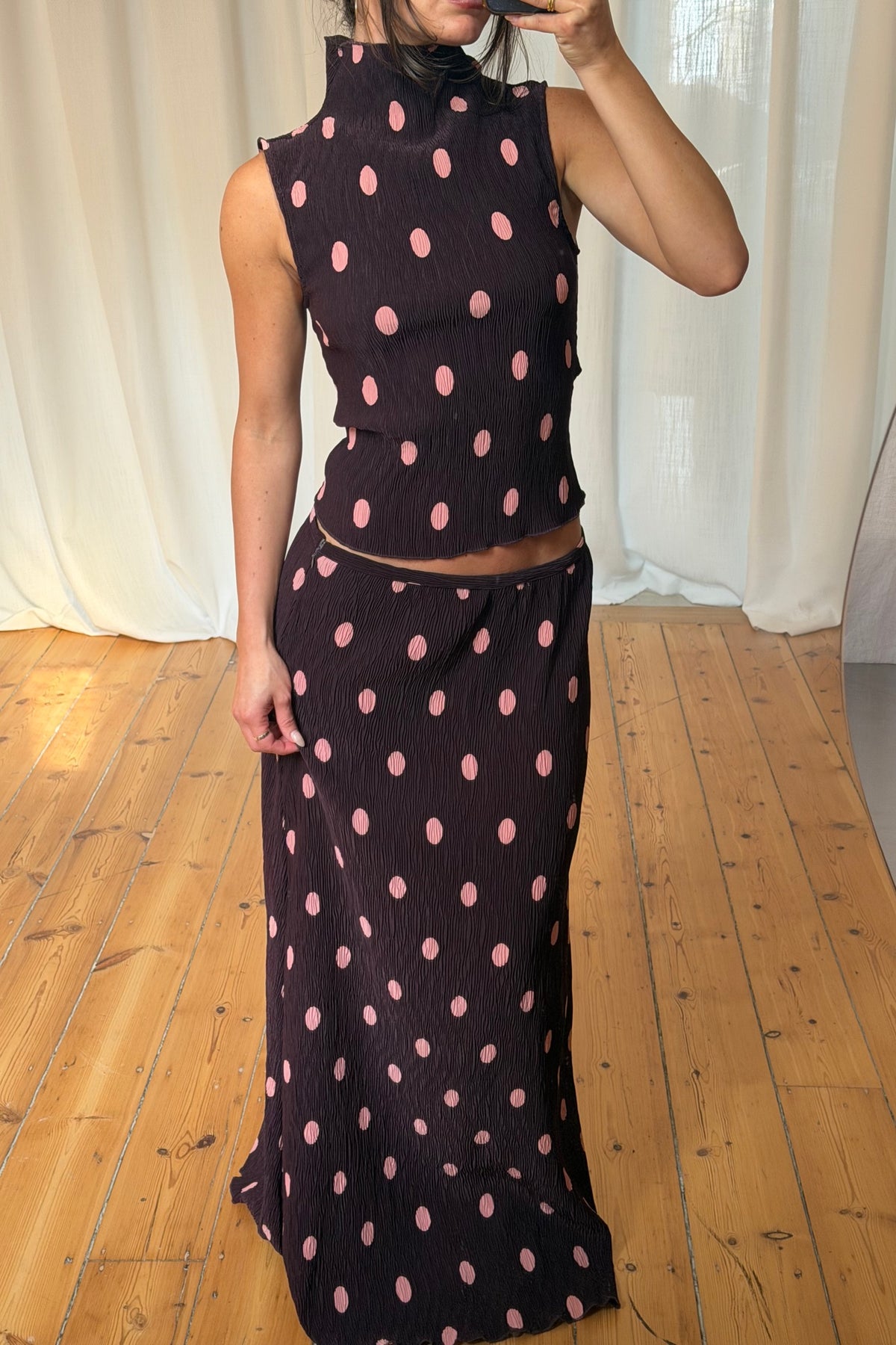 Ford Top Burgundy Polka
