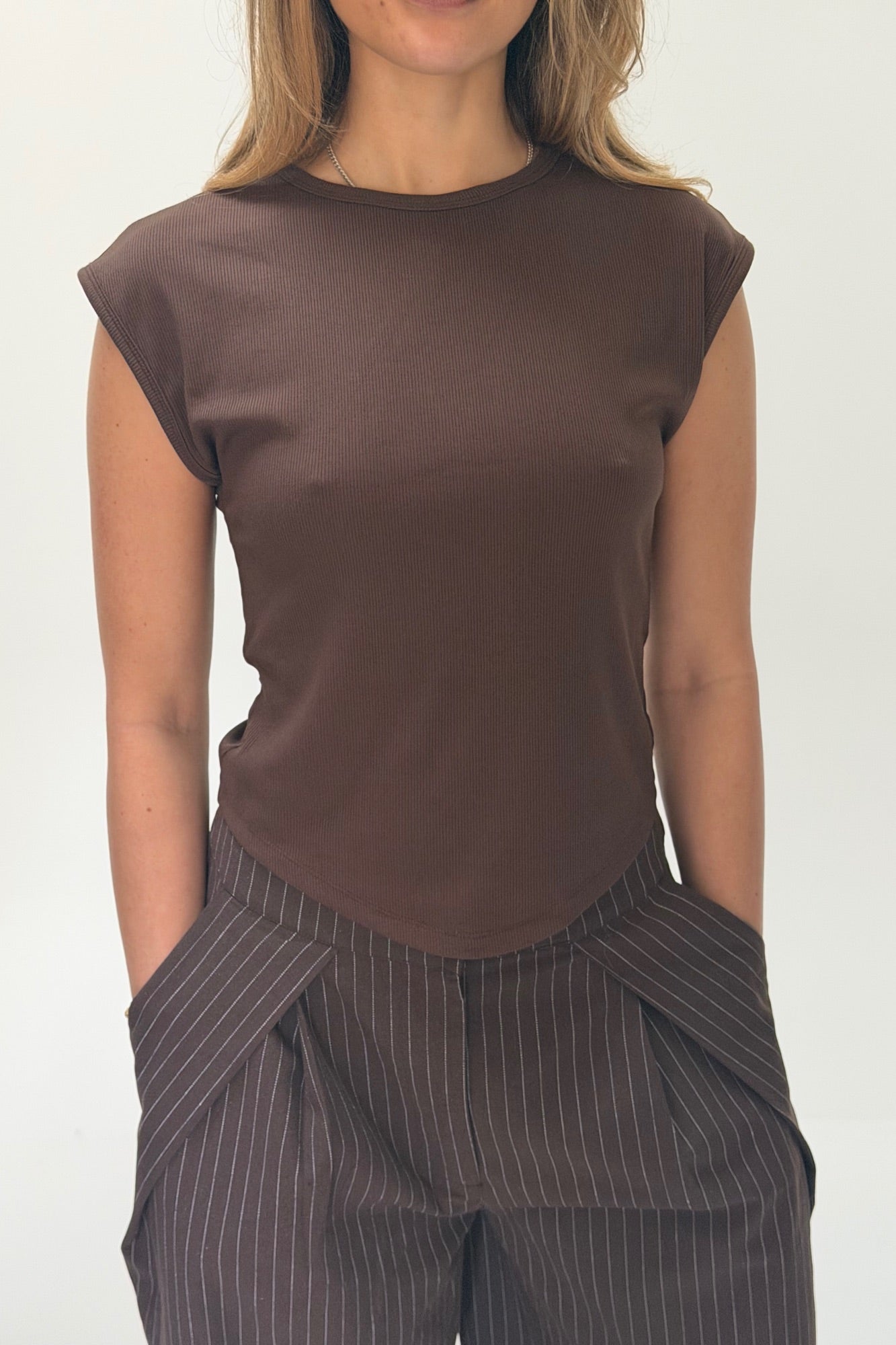 Lyra Ribbed Basic Chocolate