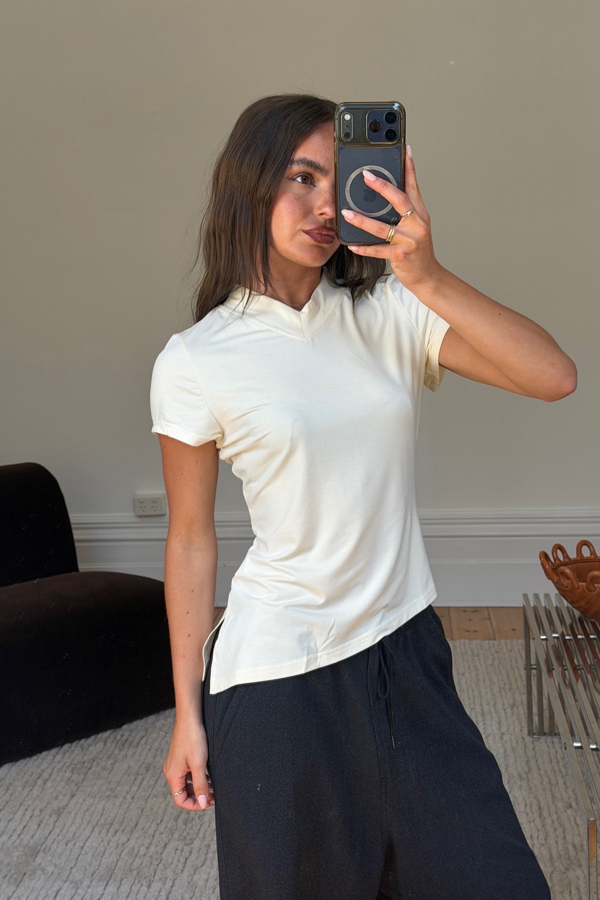 Kaitlyn V Neck Ivory