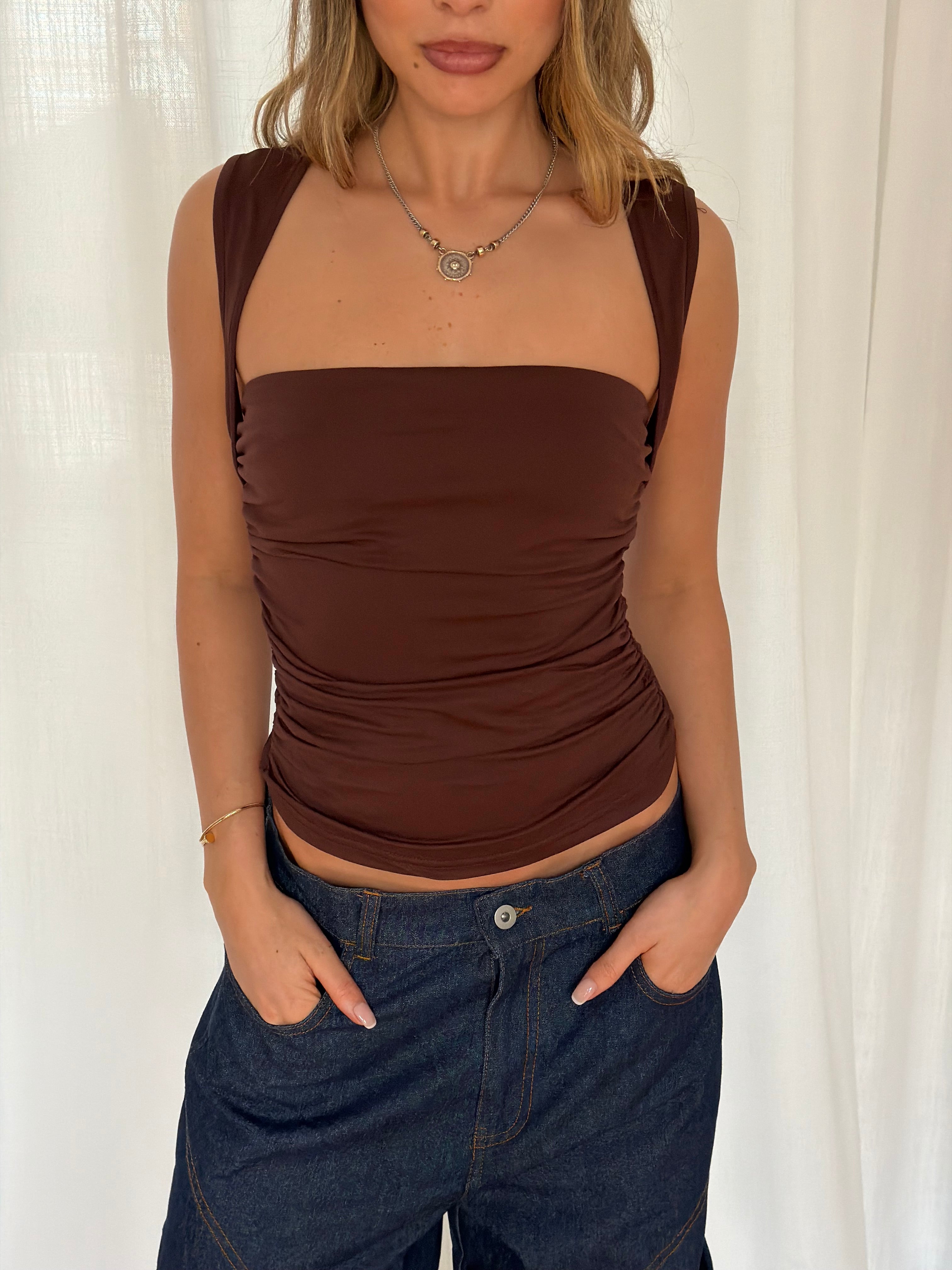 Mila Top Brown