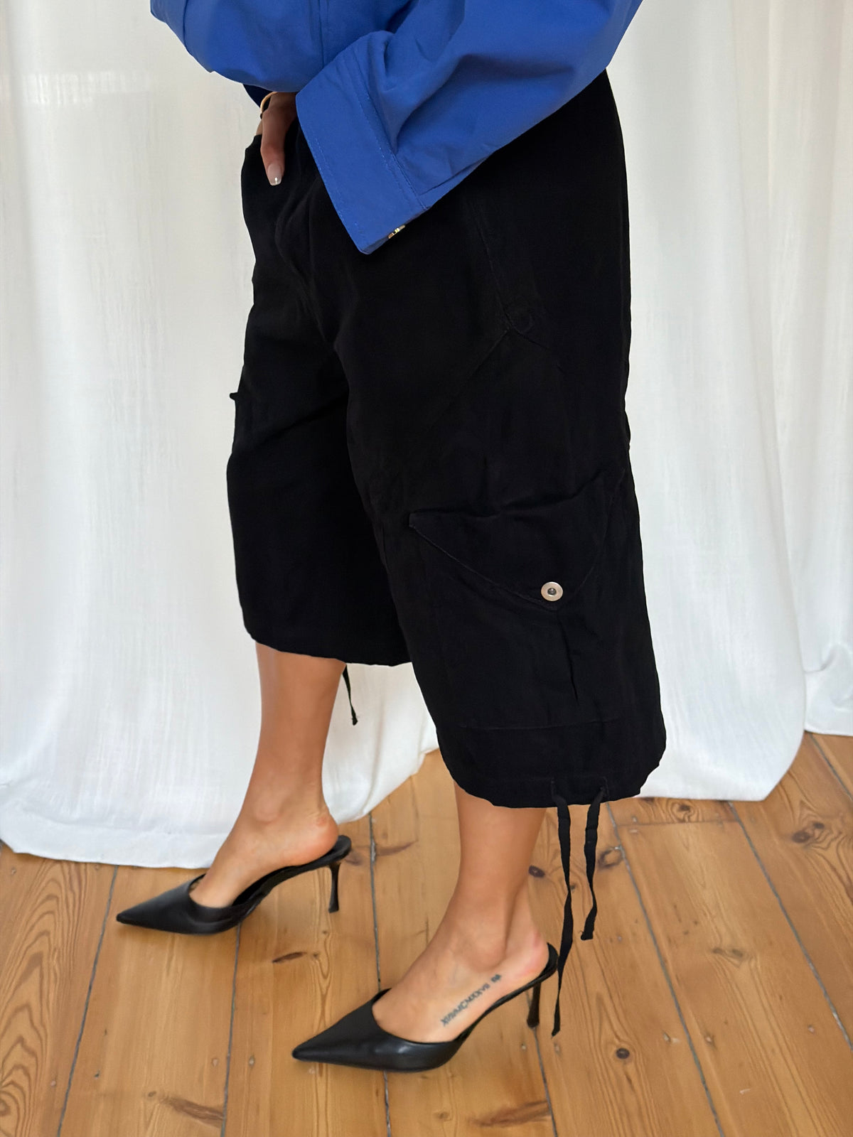 Annie Cargo Short Black