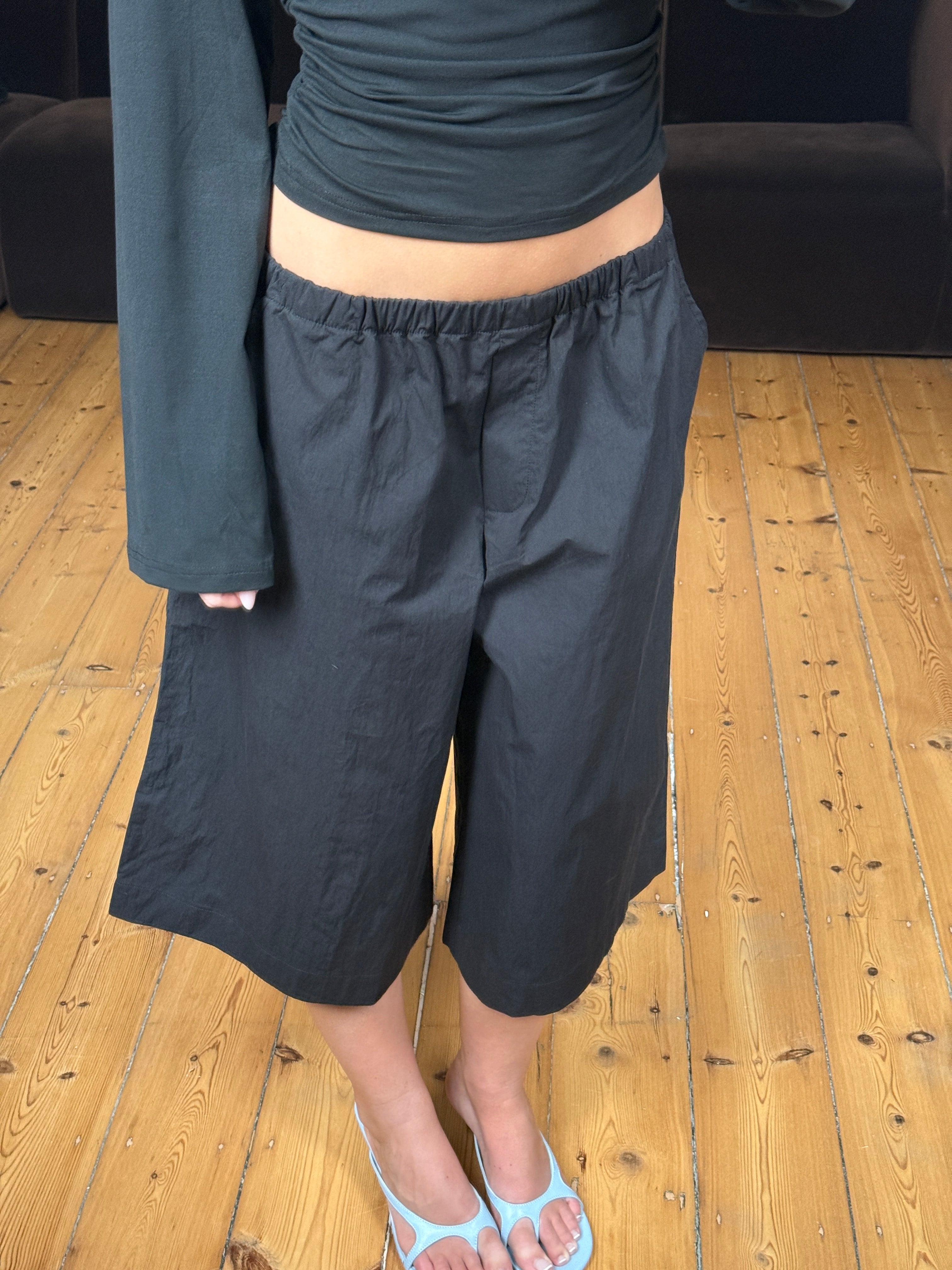 Temika Long Short Black