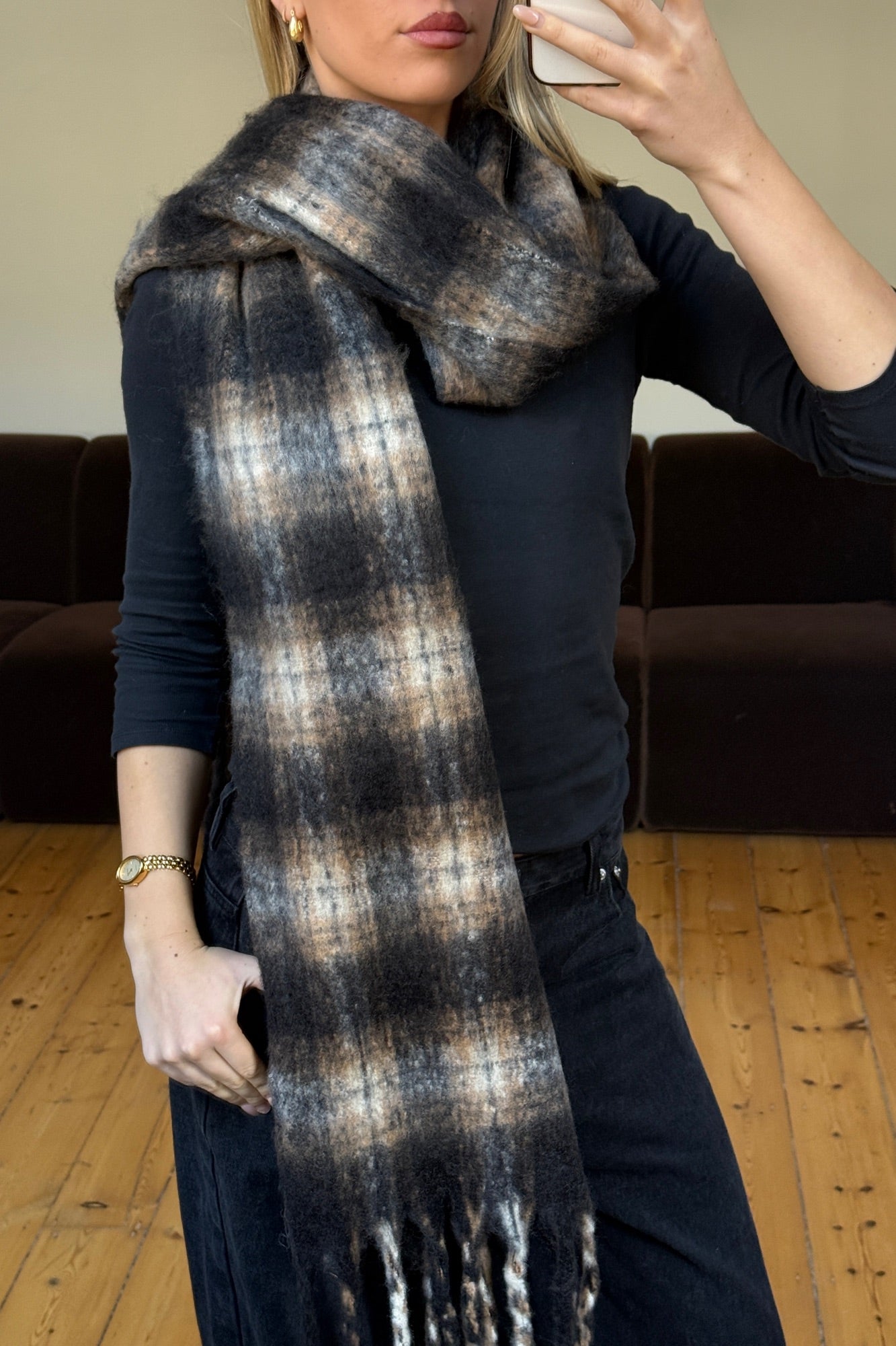 Eliana Fluffy Scarf Black