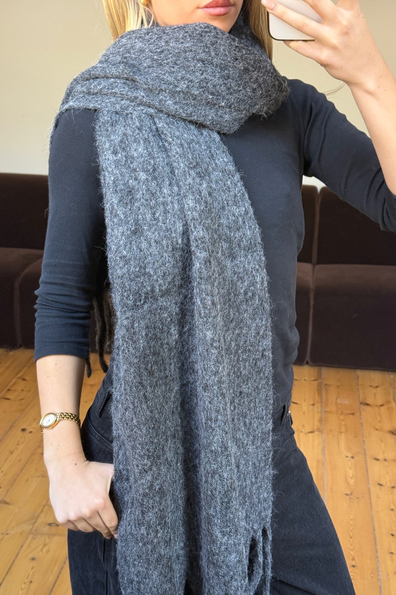 Ilaria Fluffy Scarf Charcoal