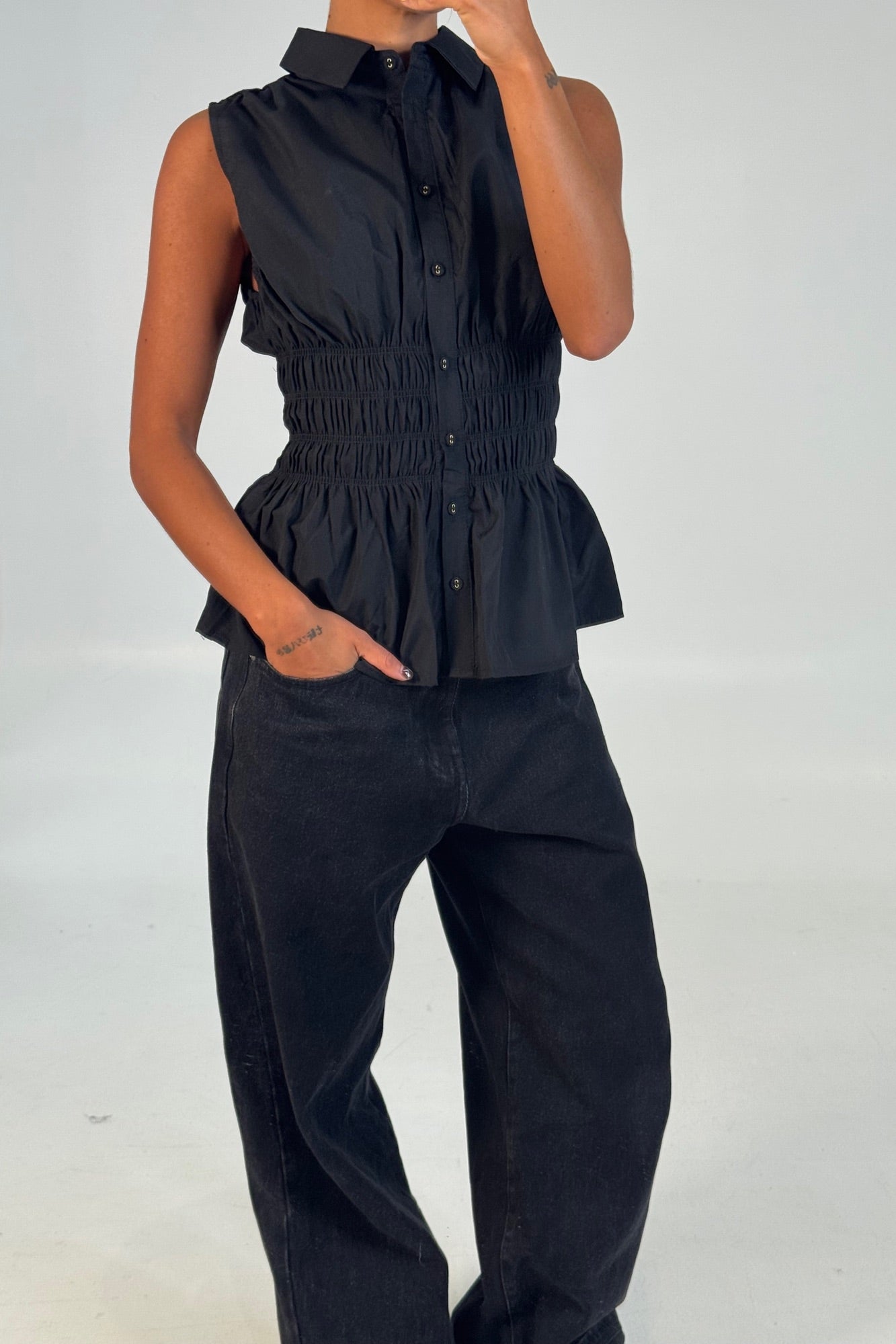 Stevie Sleeveless Shirt Black