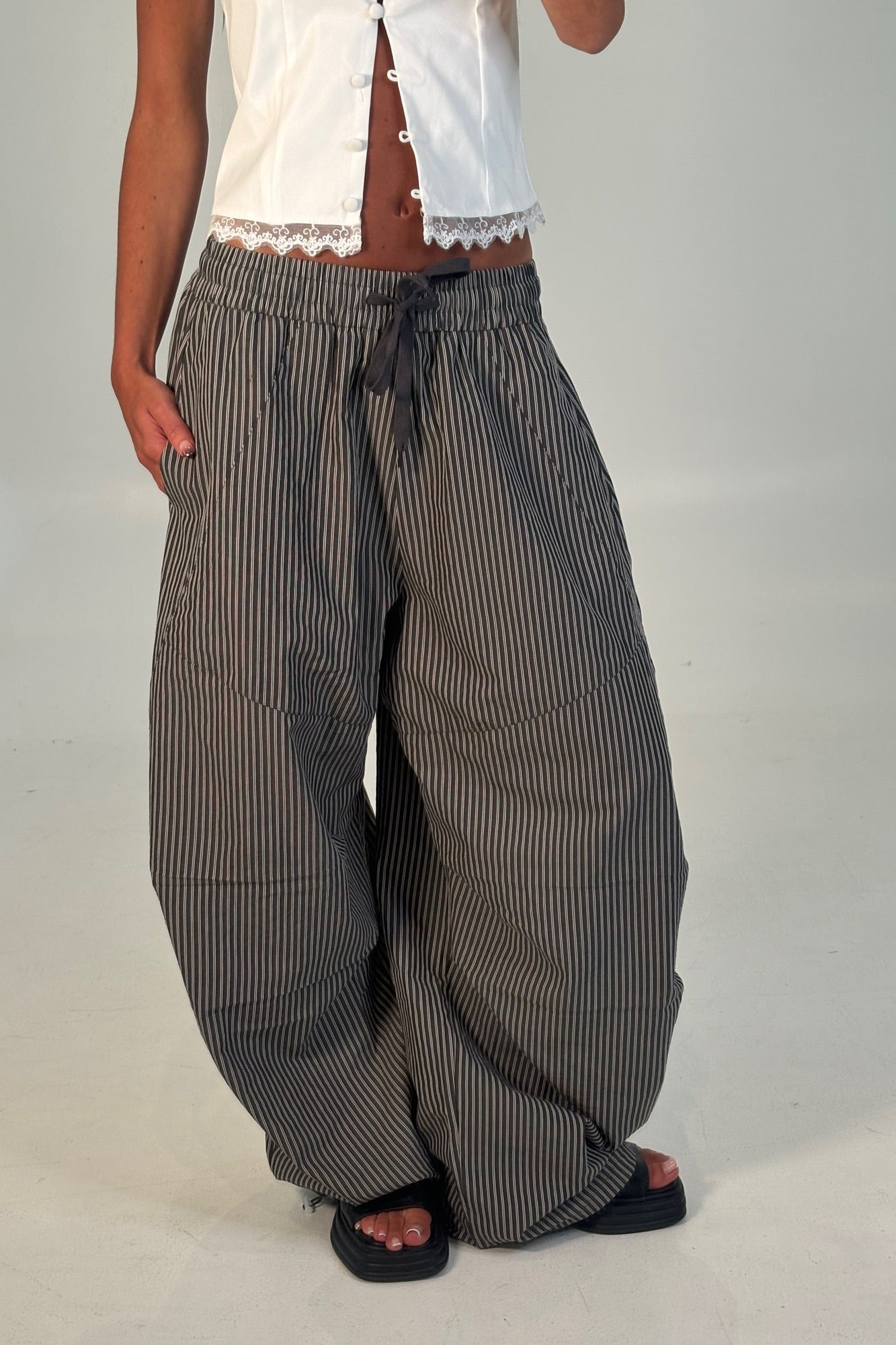 Lavinia Pant Grey