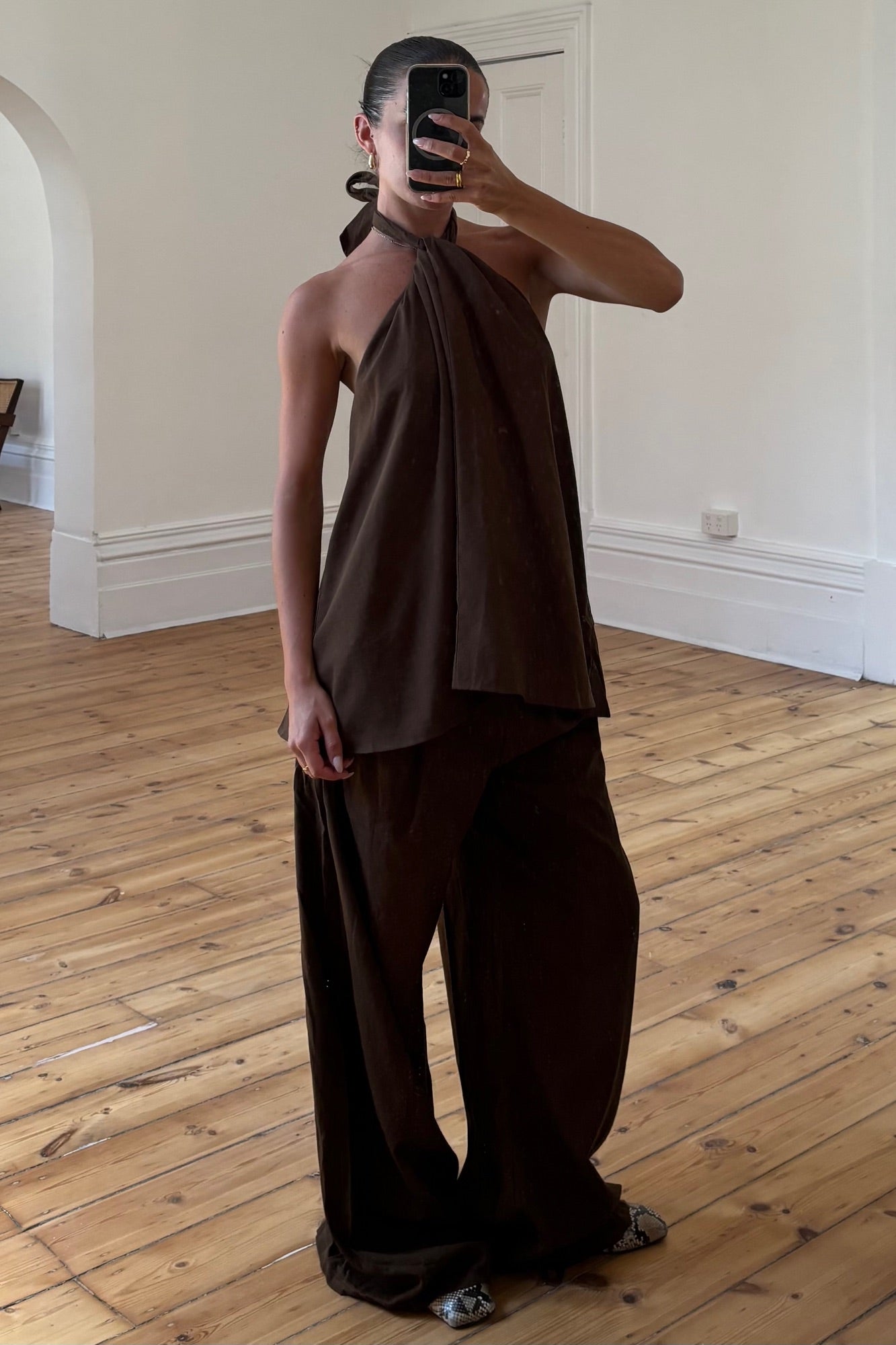 Brinly Set Dark Chocolate