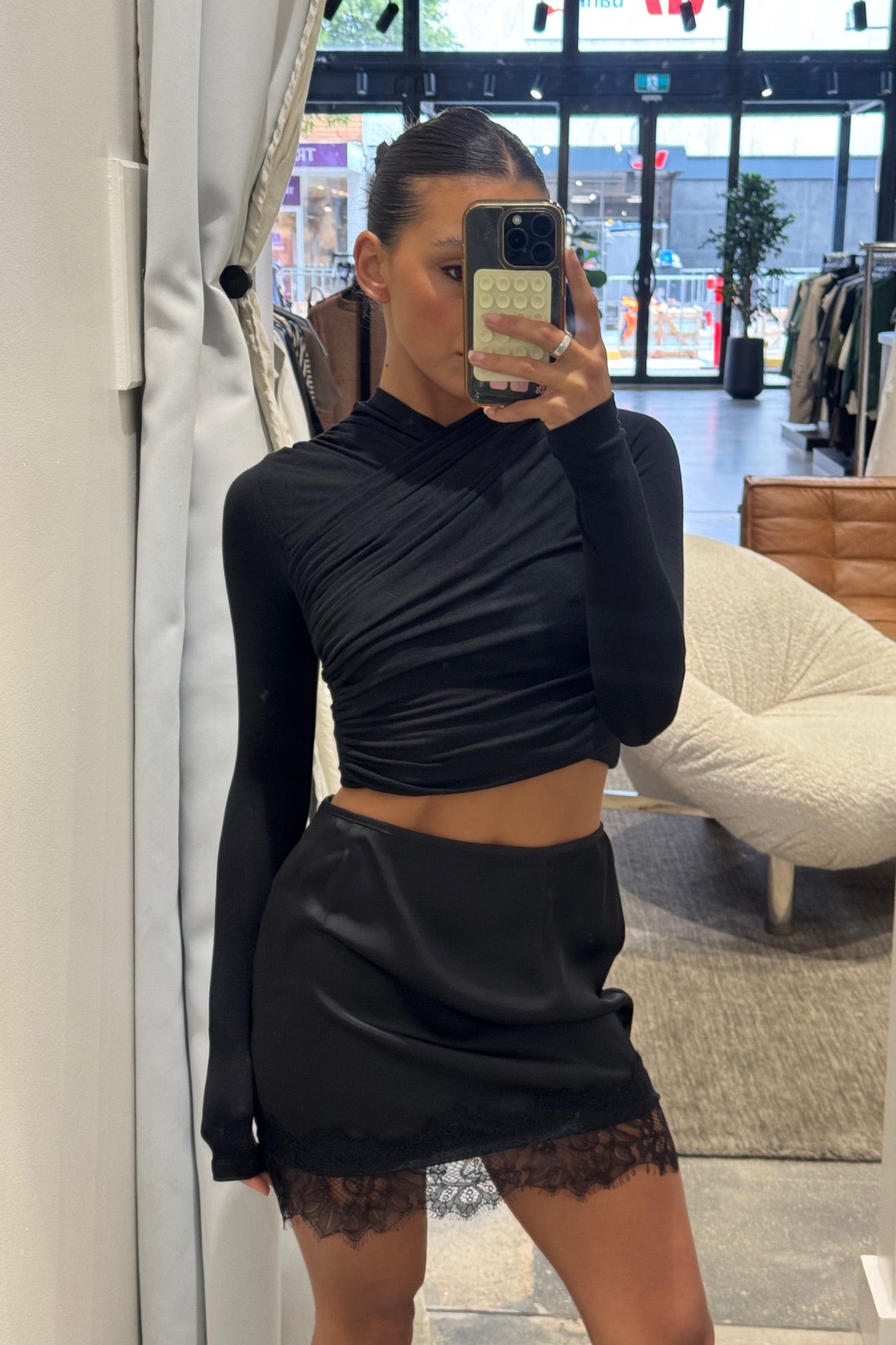 Dion Lace Skirt Black