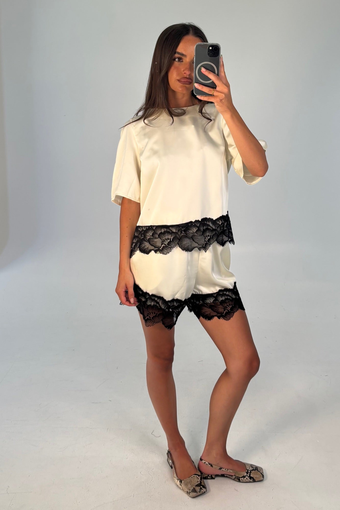 Alias Lace Trim Short White