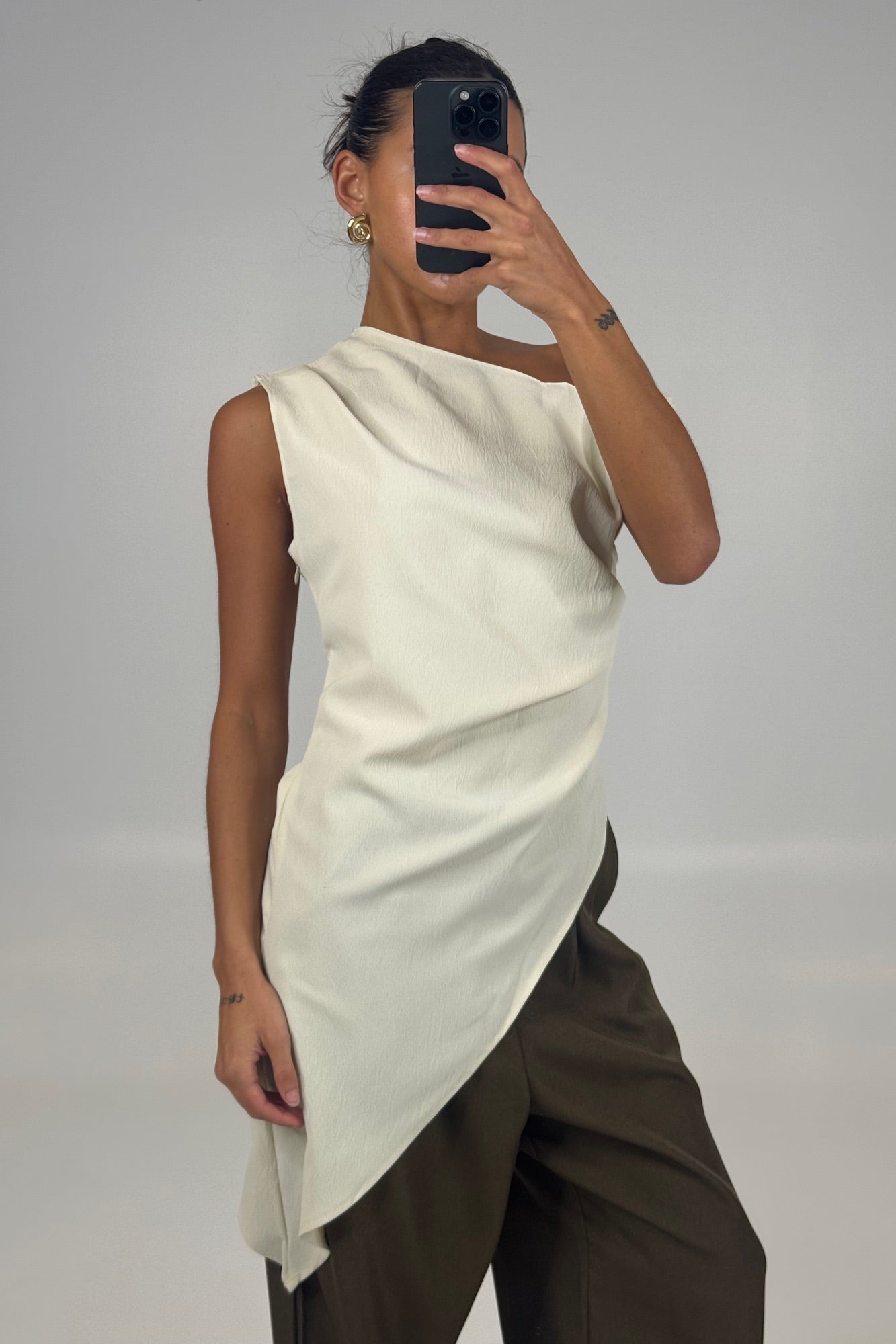 Macey Top Ivory