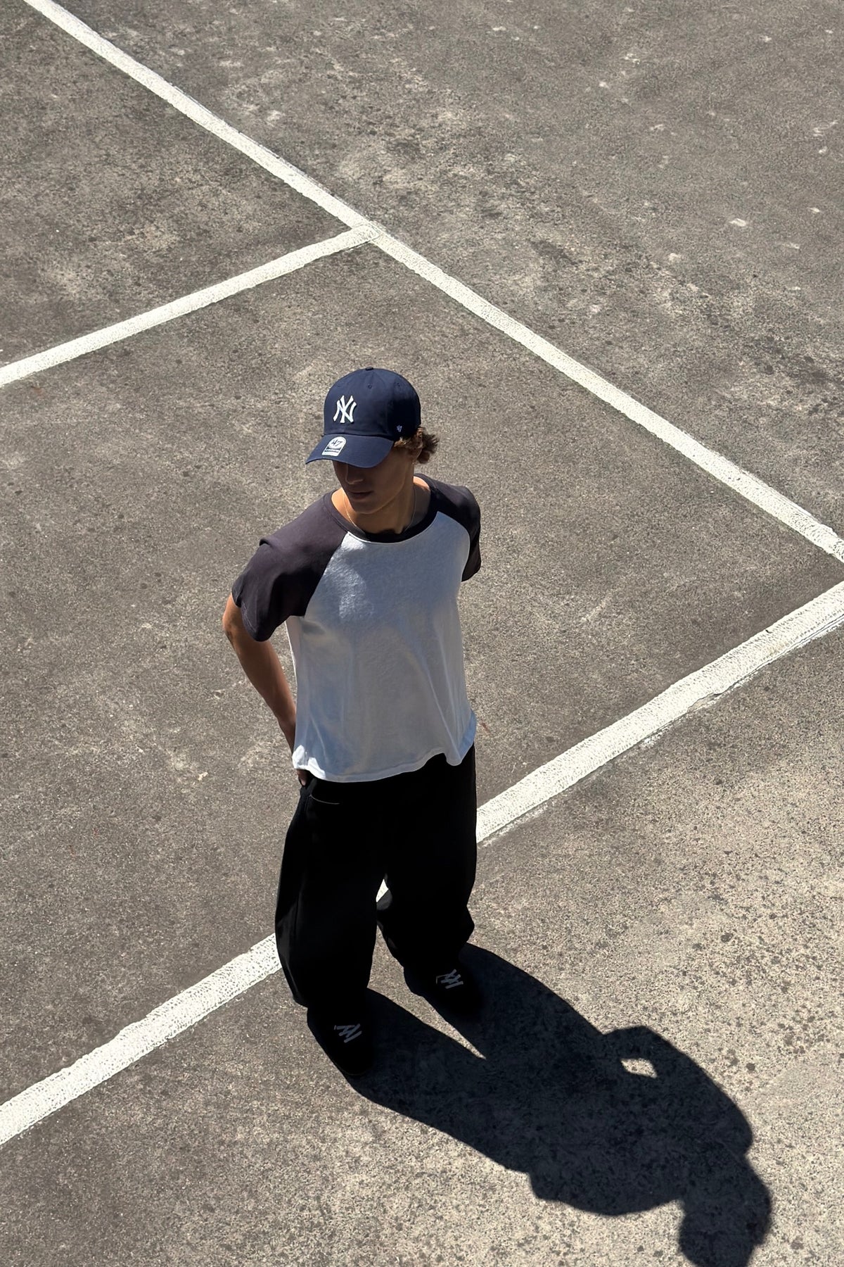 George Fitted Raglan Tee Navy