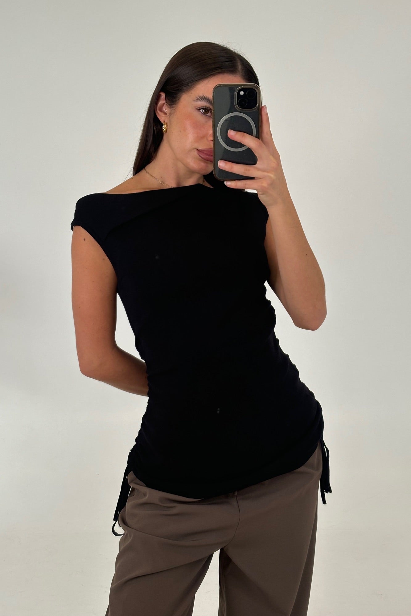 Carson Top Black