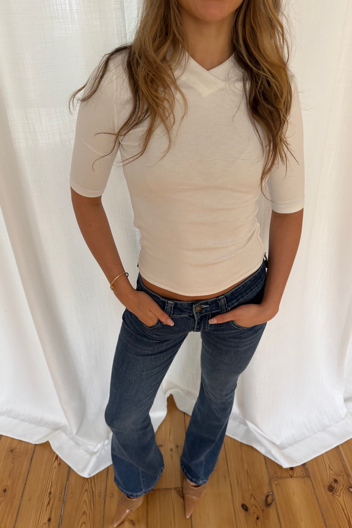 Tinka V Neck T-Shirt White