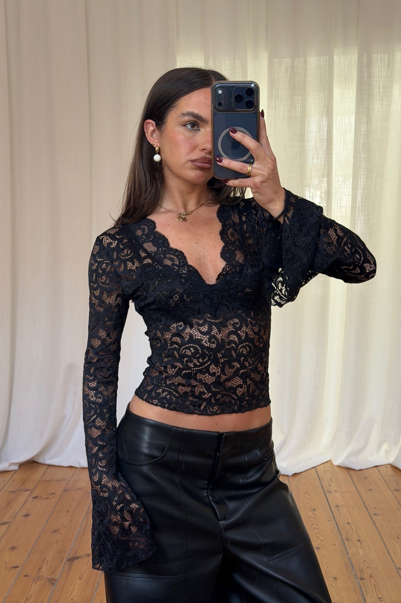 Sita Lace Long Sleeve Black