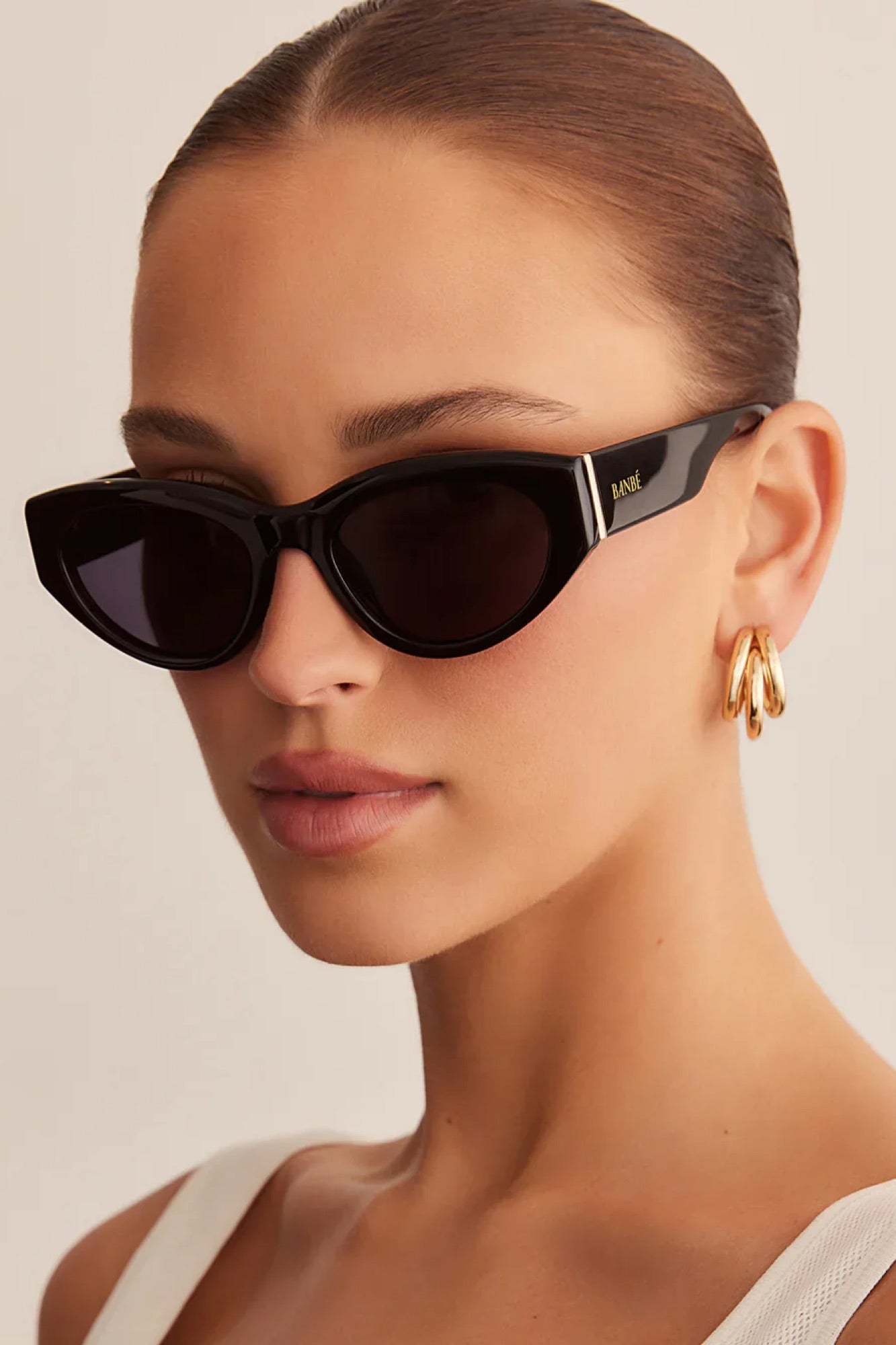 The Alba Black/Black