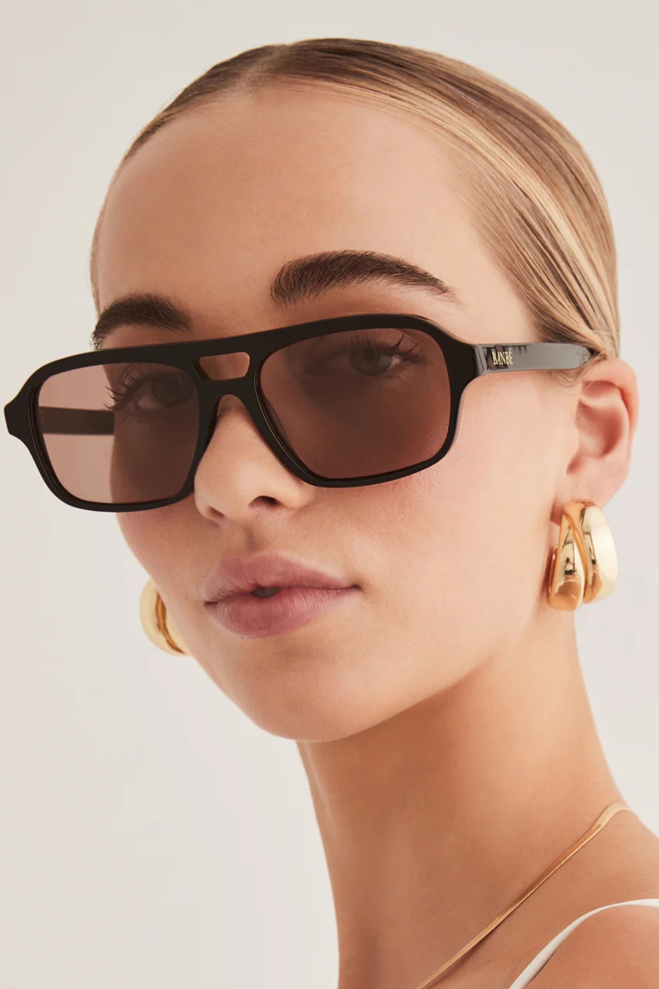 Delevigne Black/Caramel