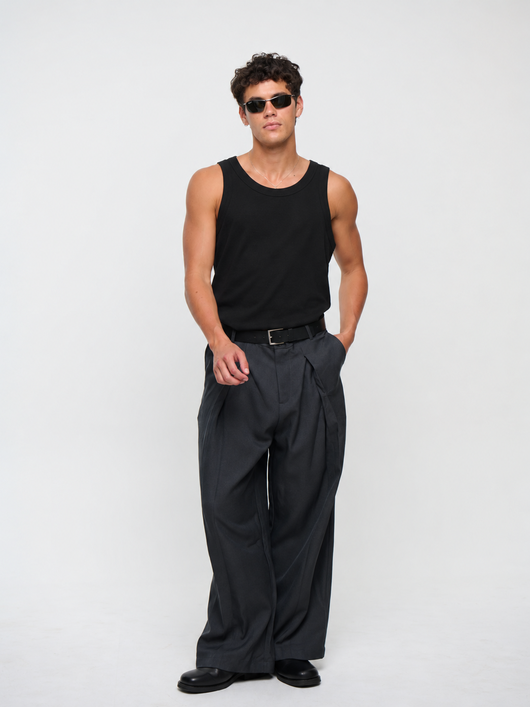 Ryan Fitted Tank Black