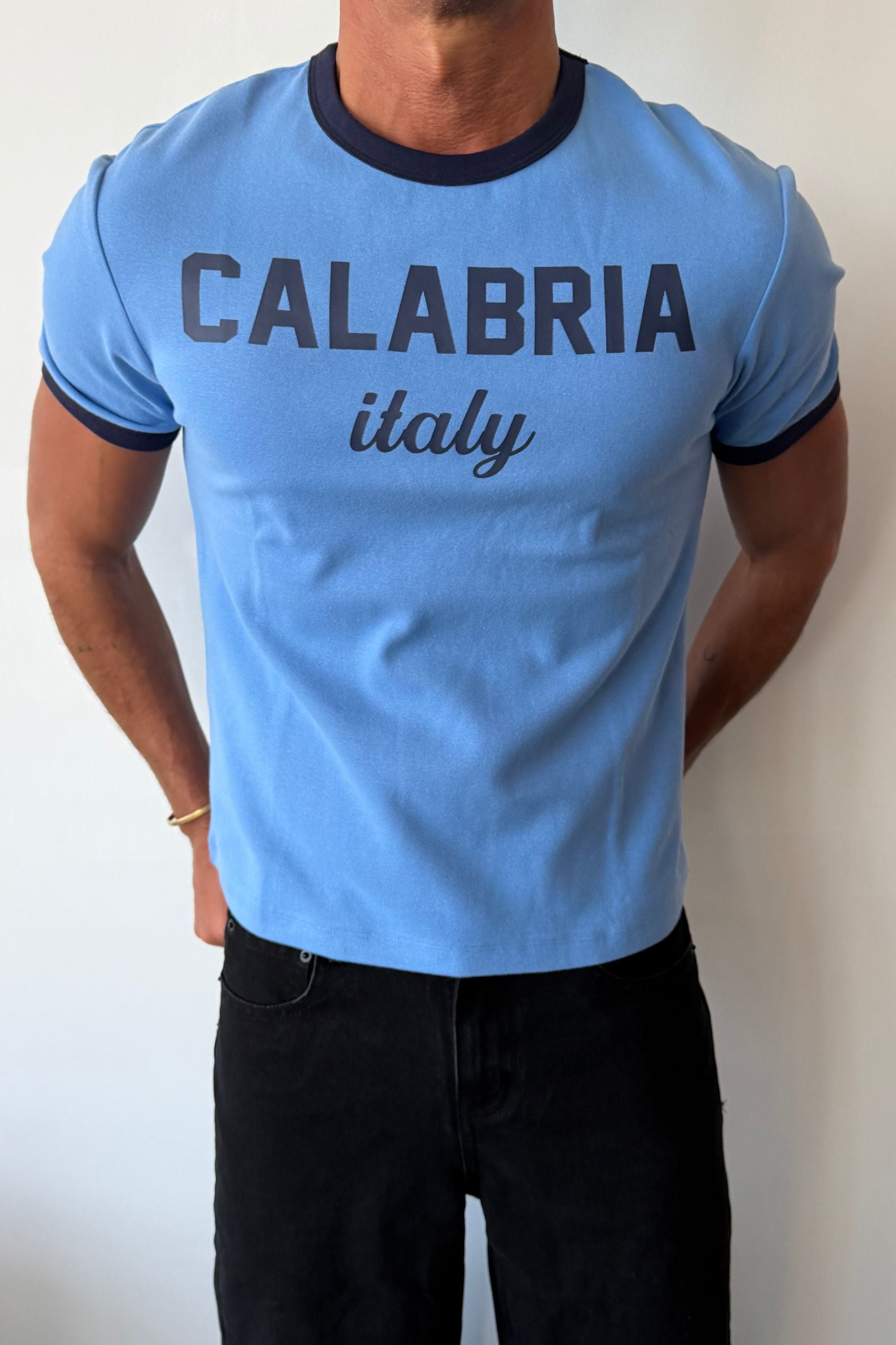 Charlie Ringer Tee Calabria