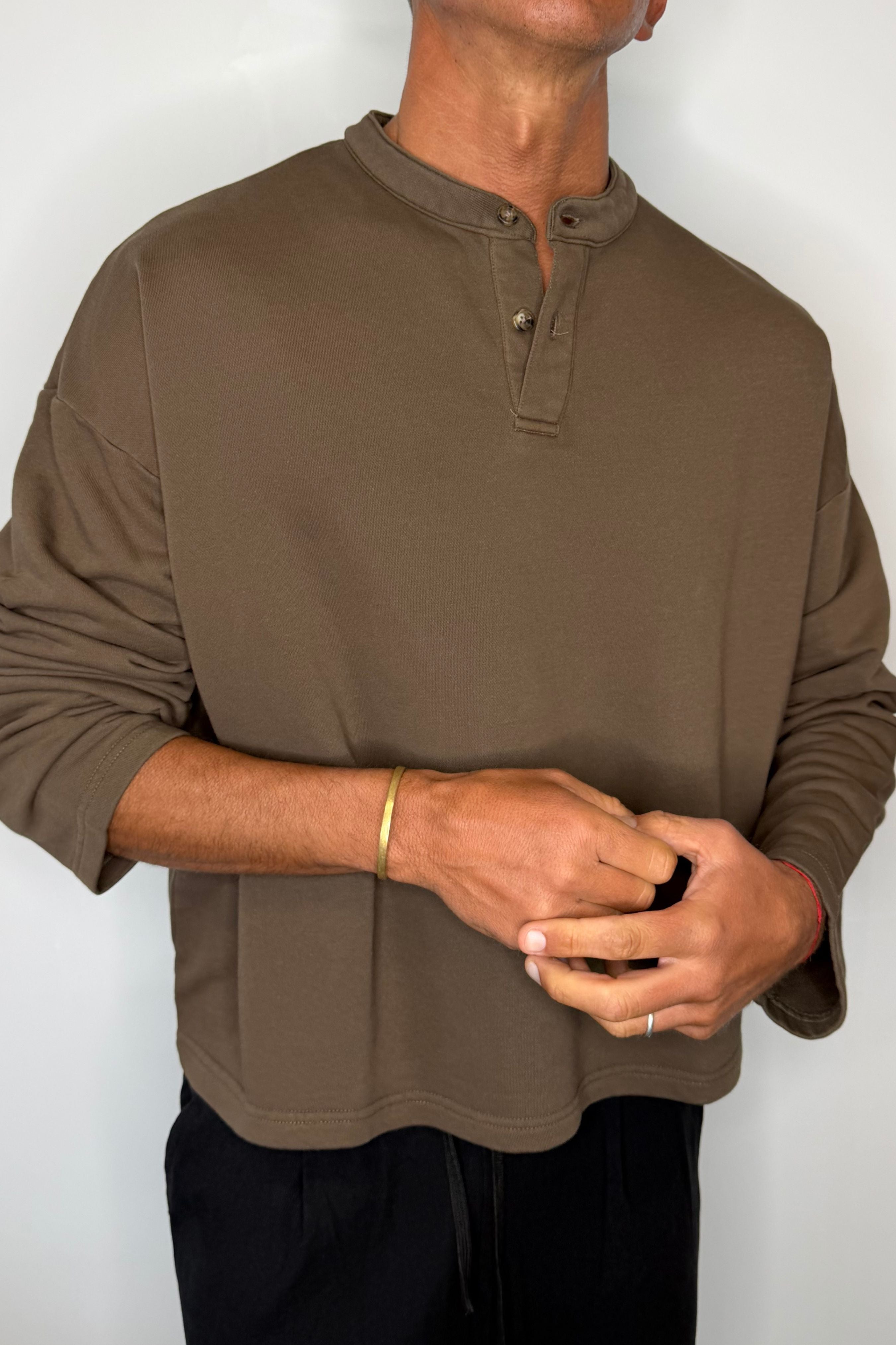 Fleece Crop Henley Choc