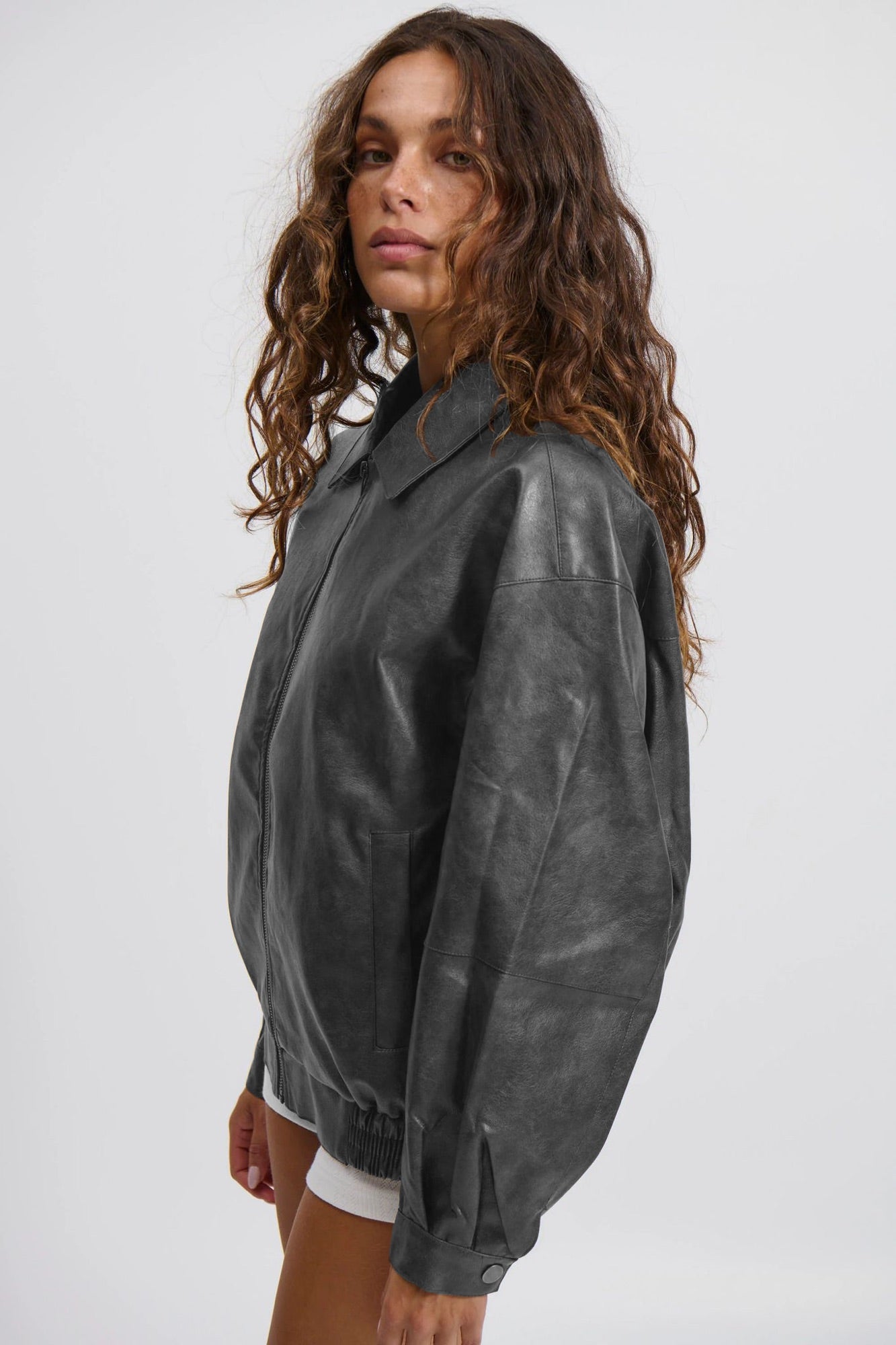 Denny Bomber Vintage Black