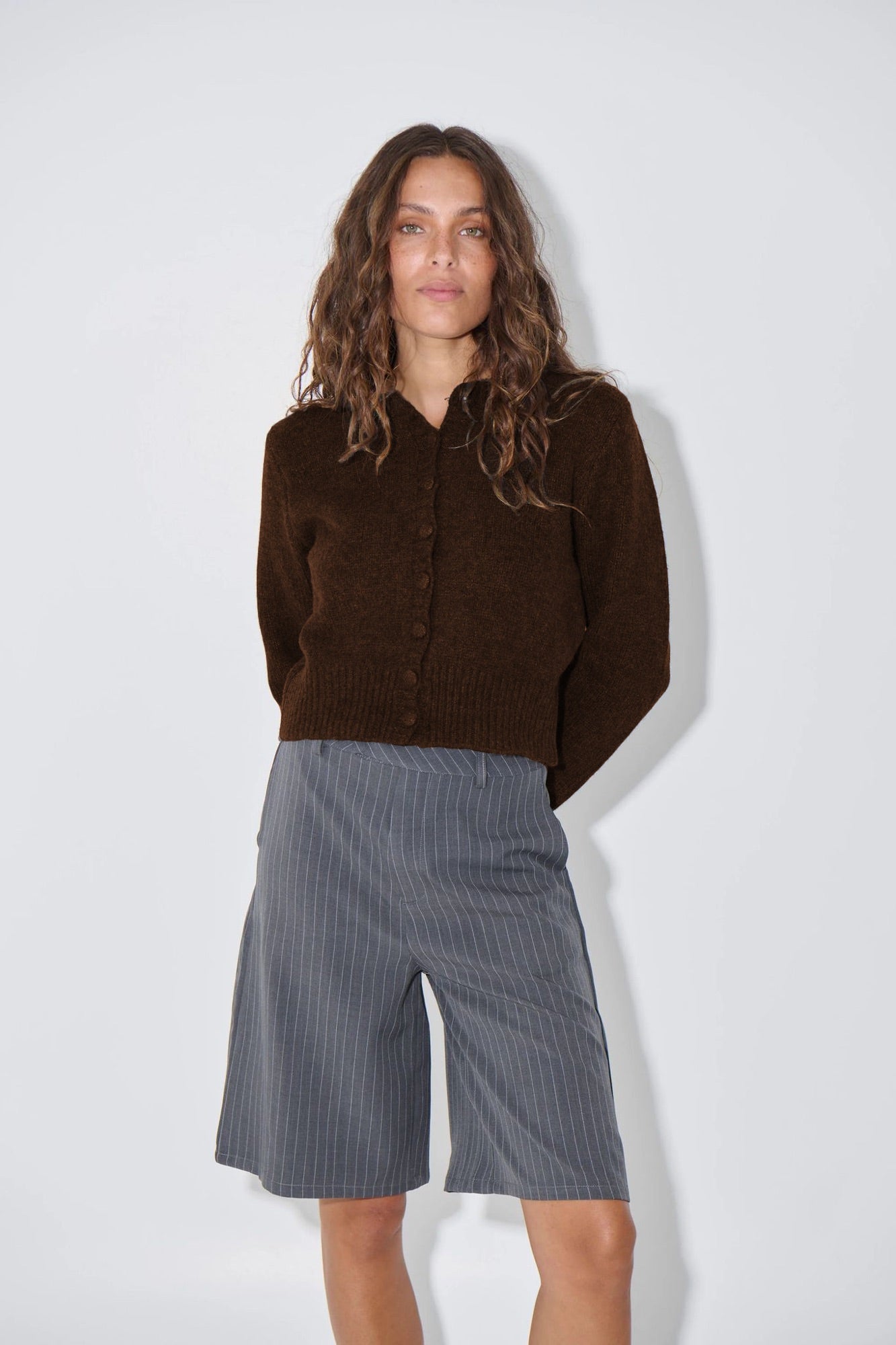 Lune Cardi Chocolate