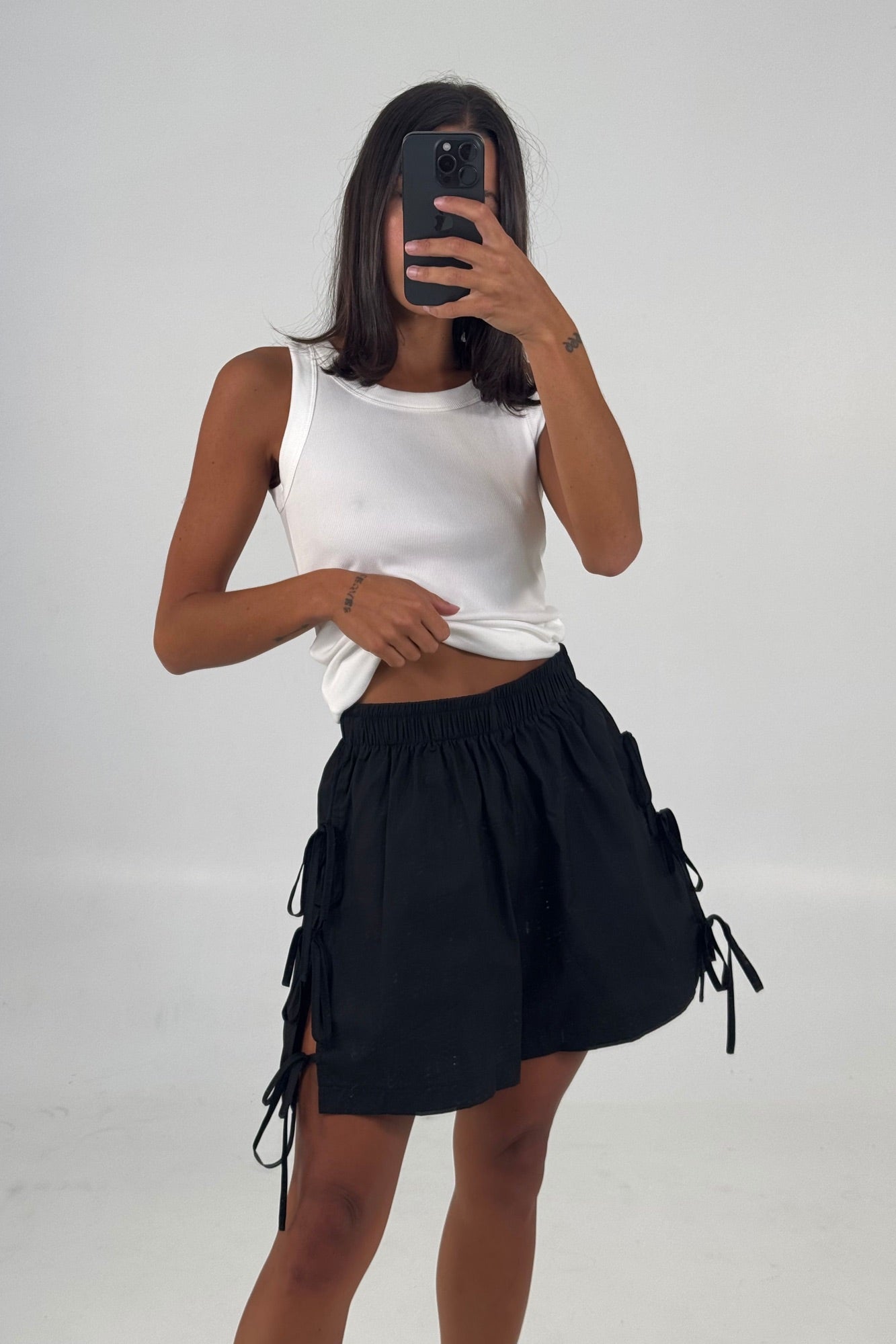 Linda Tie Short Black - FINAL SALE