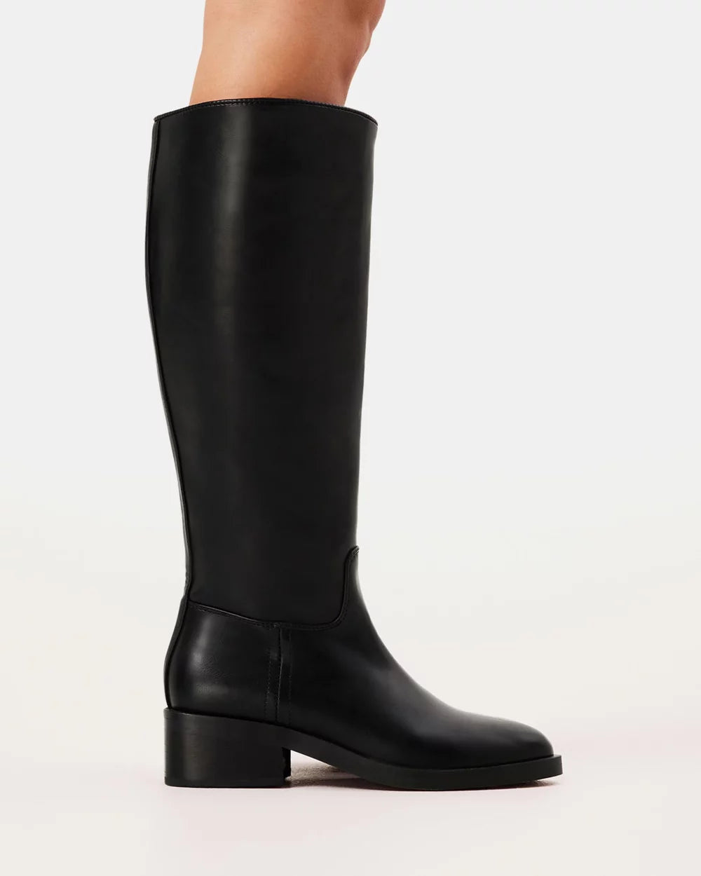 Quinsy Boot Black
