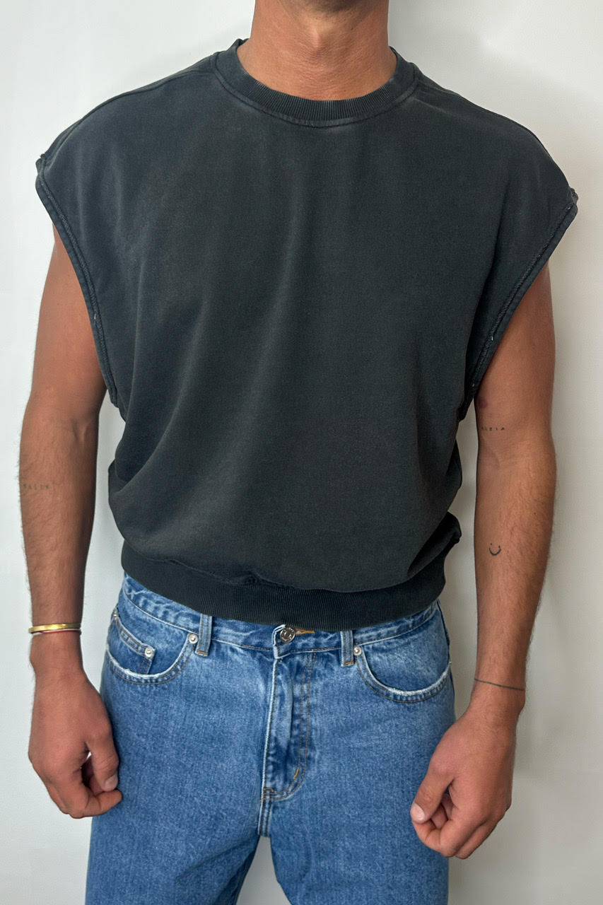 Cropped Fleece Ribbed Tank Charcoal
