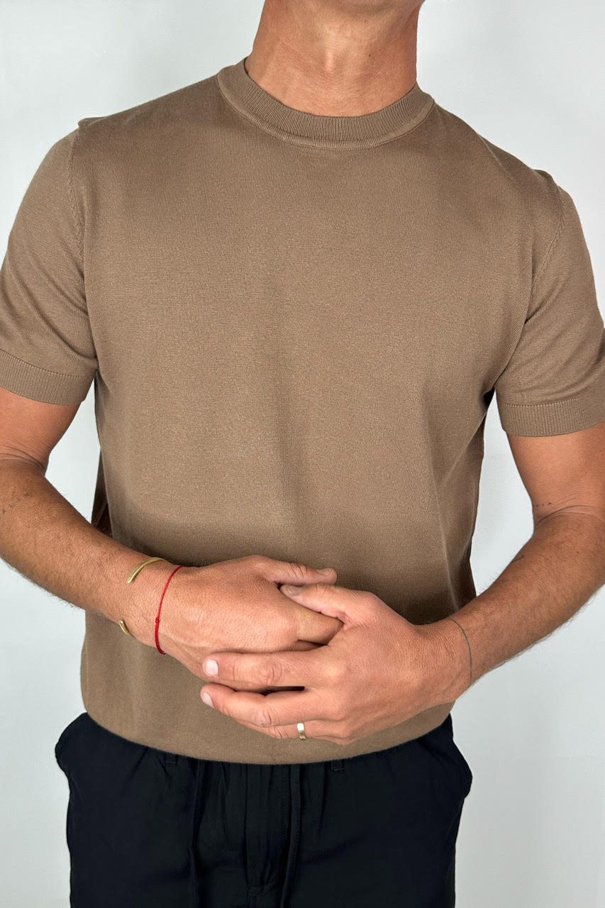 Nigel Fitted Knitted Tee Choc