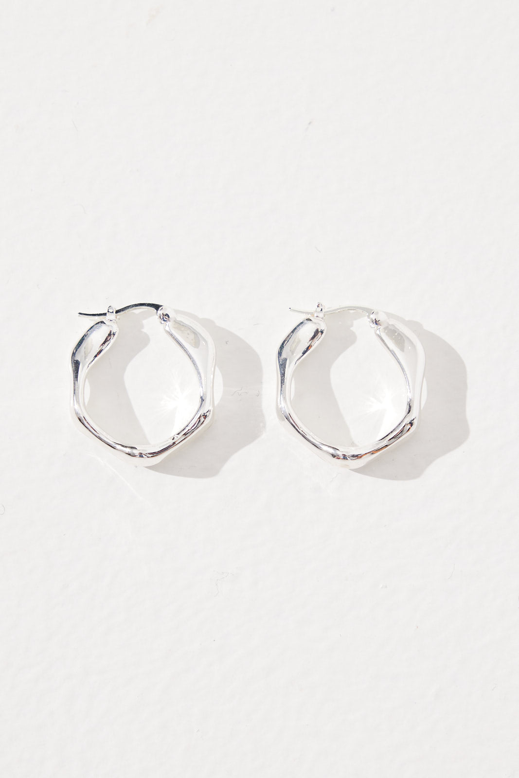 Wavy Hoops Silver - FINAL SALE