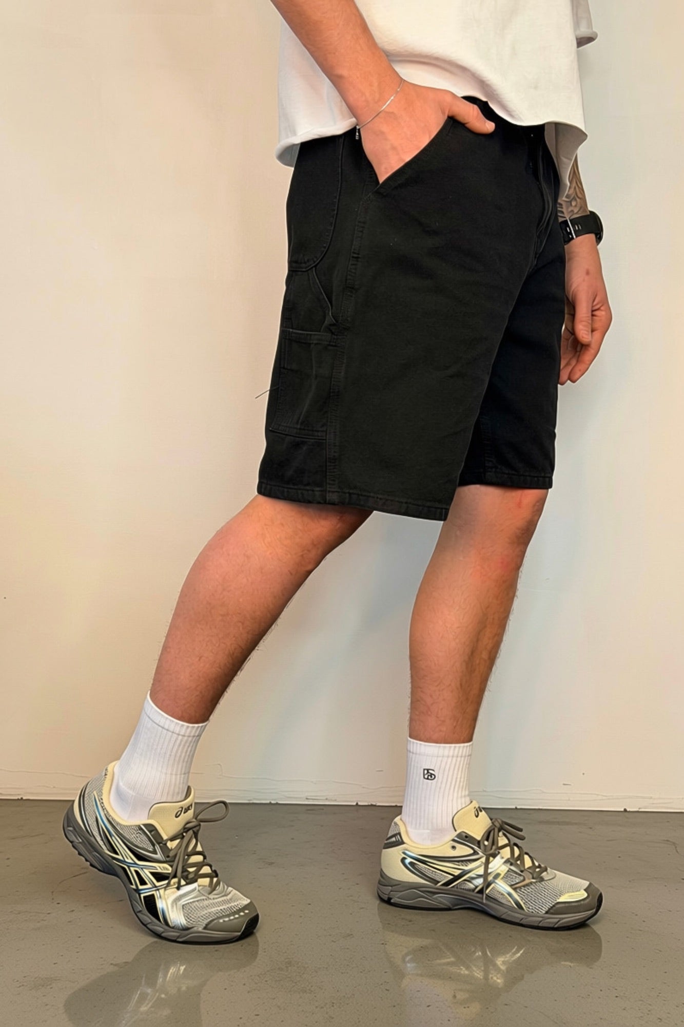 Dyson Relaxed Short Black