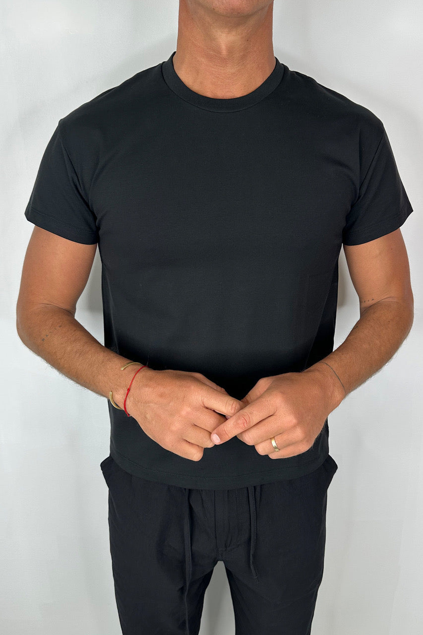 Fitted Stretch Tee Black