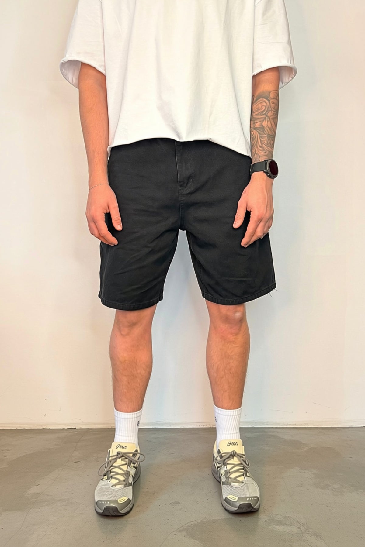 Dyson Relaxed Short Black