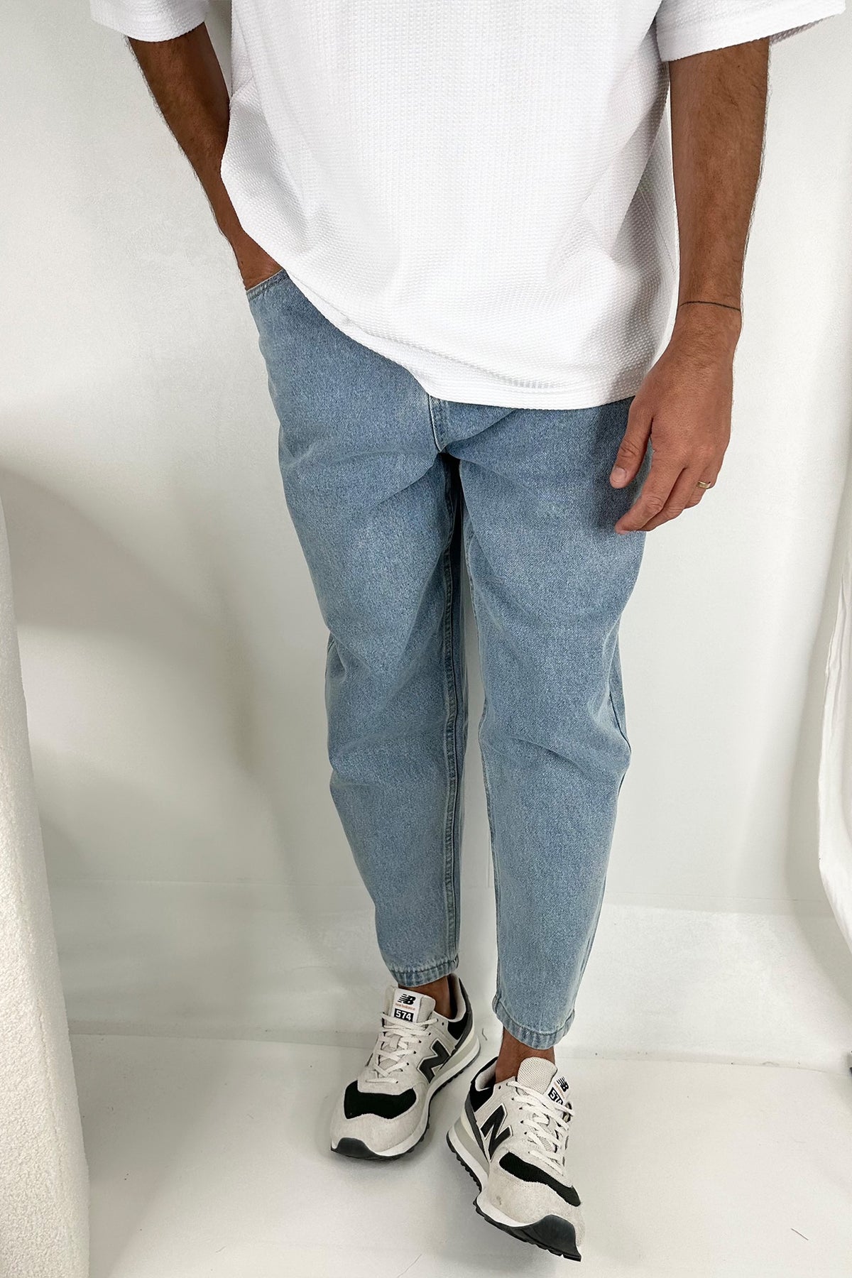 Aiden Relaxed Crop Jean Blue