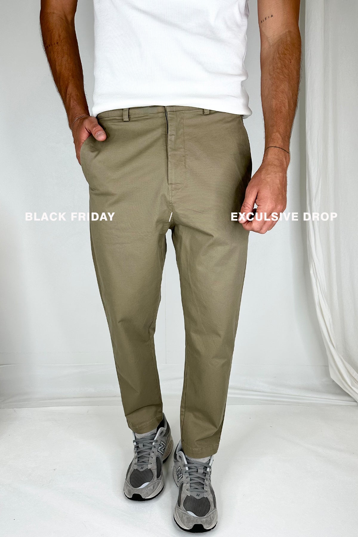 Straight Pleat Pant Light Khaki