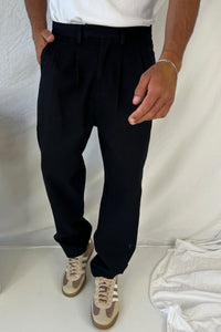 Simon Baggy Pleat Pant Black