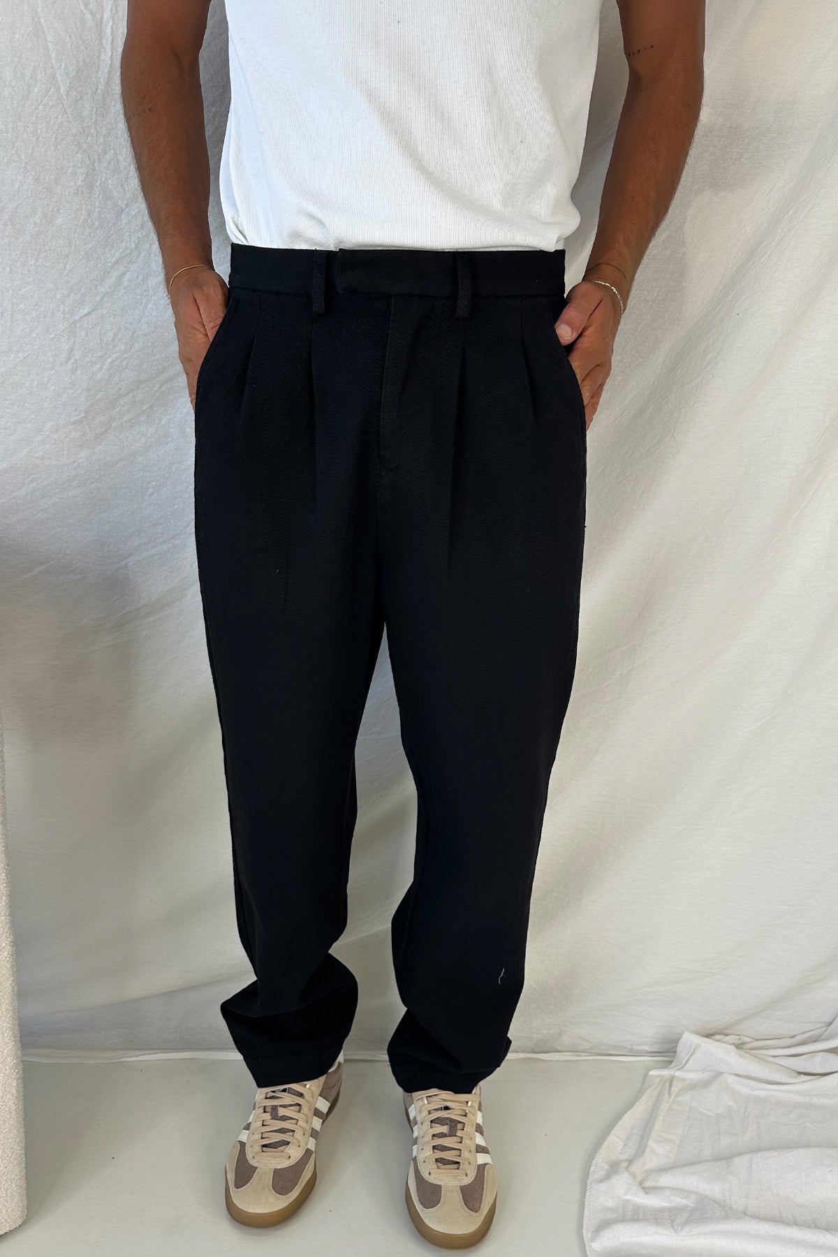 Simon Baggy Pleat Pant Black