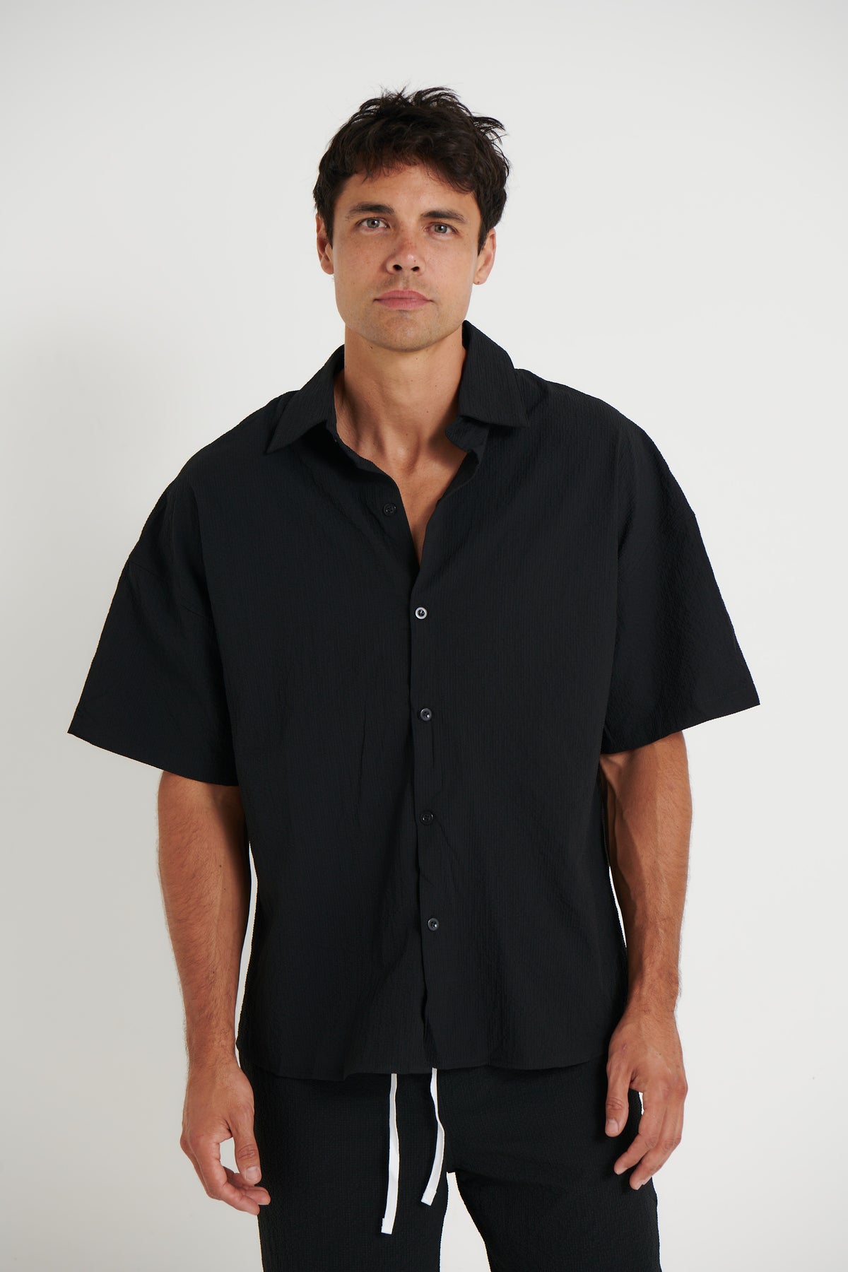 Larry Crinkle Texture Shirt Black - FINAL SALE